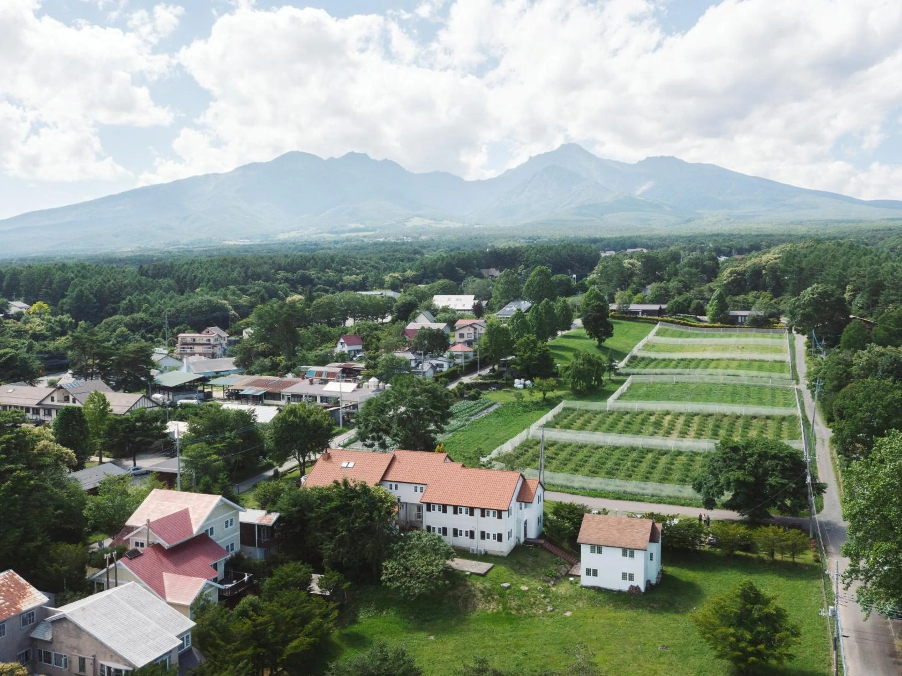 Property building in Kiyosatokogen Country Inn The Classic