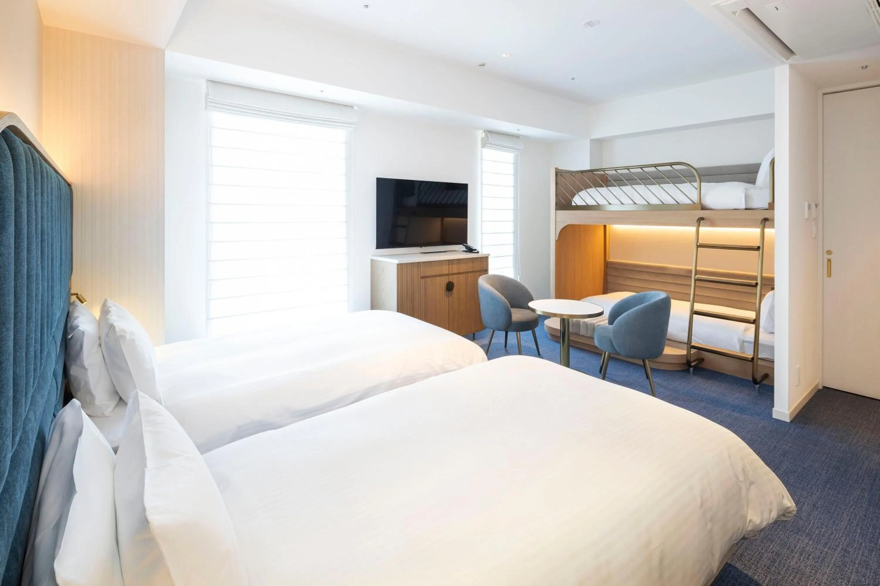 Bed in Hotel Comento Yokohama Kannai