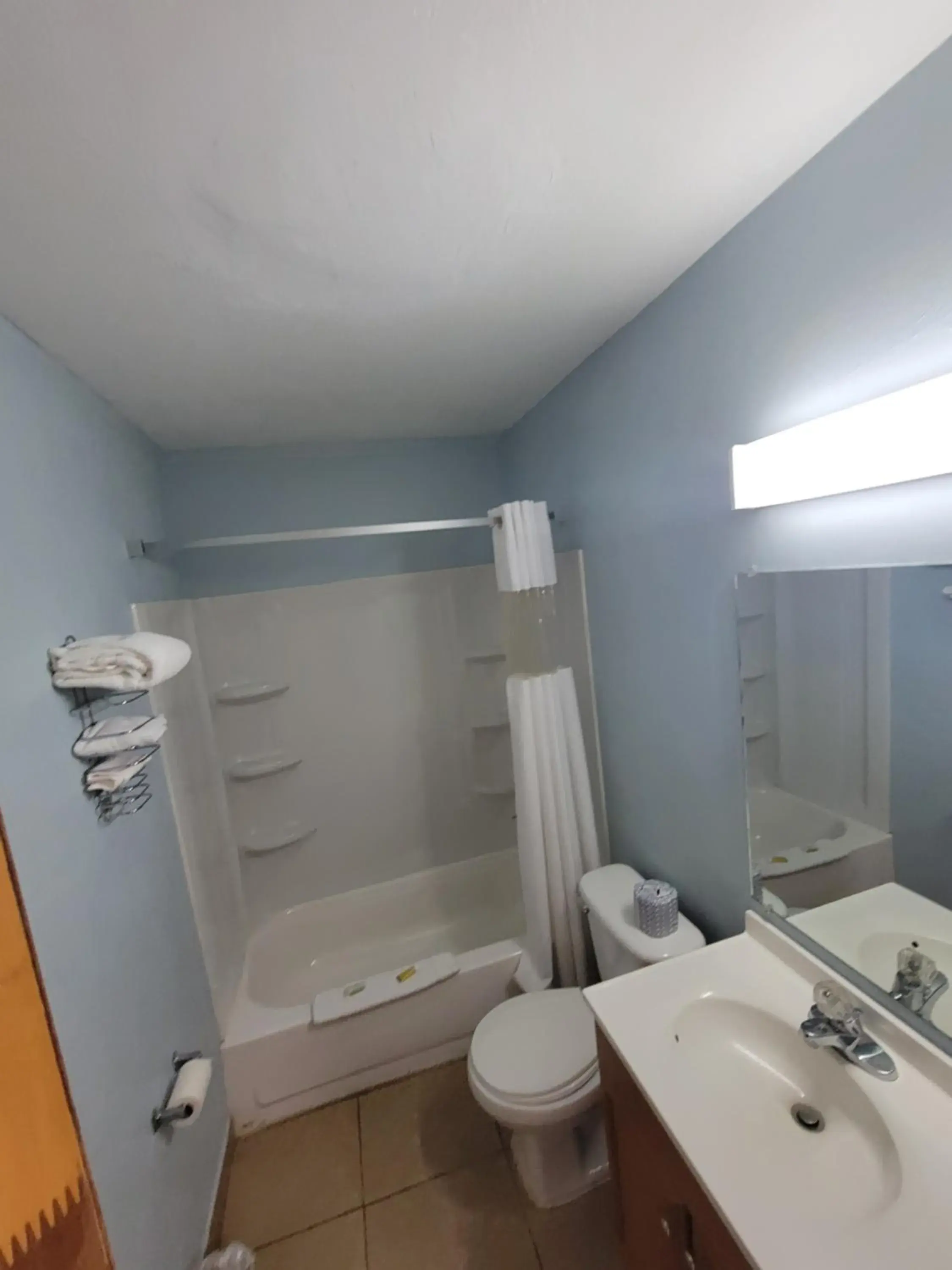 Bathroom in Travelodge by Wyndham Clovis Bathroom in Travelodge by Wyndham Clovis