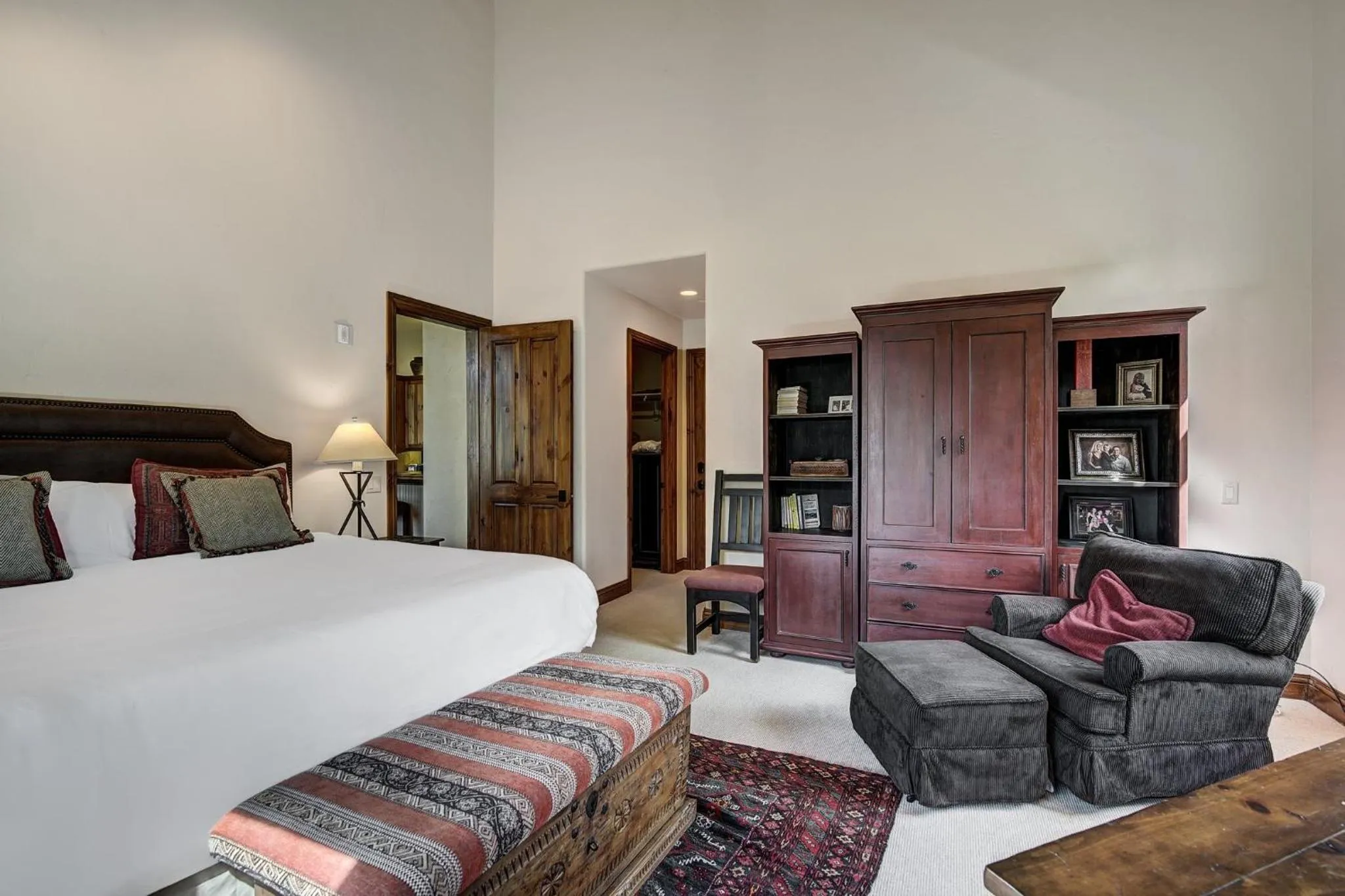 Bedroom, Bed in Arrowhead Village at Beaver Creek