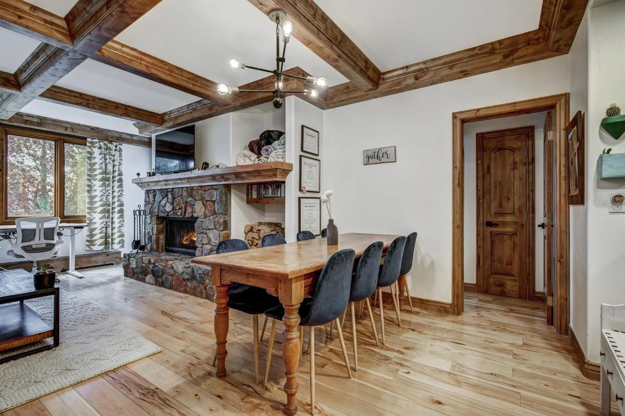 Food and drinks in Arrowhead Village at Beaver Creek