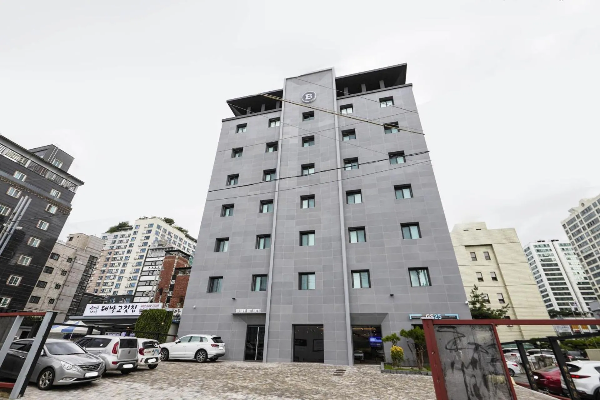 Property building in Browndot Suwon cityhall
