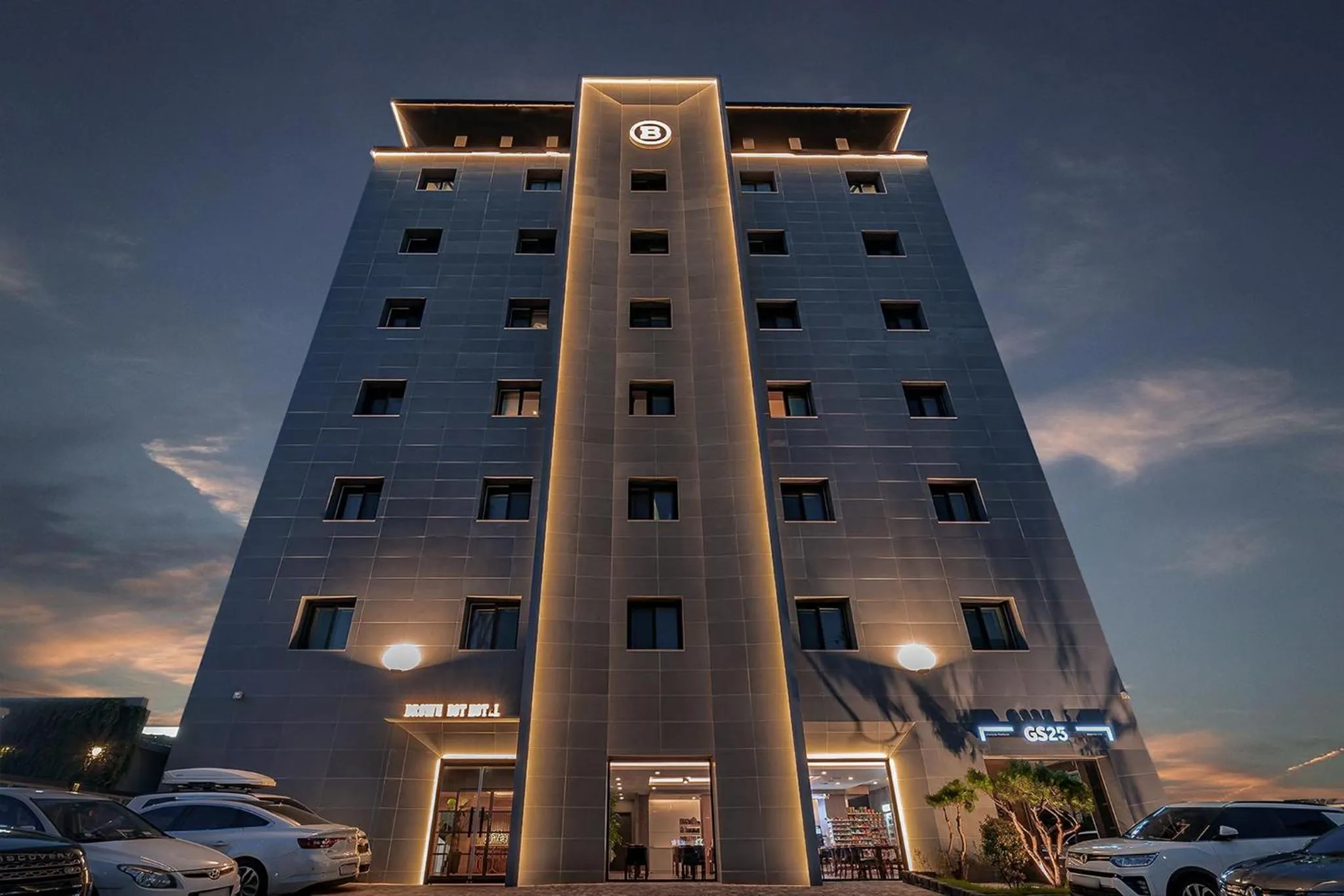 Property building in Browndot Suwon cityhall