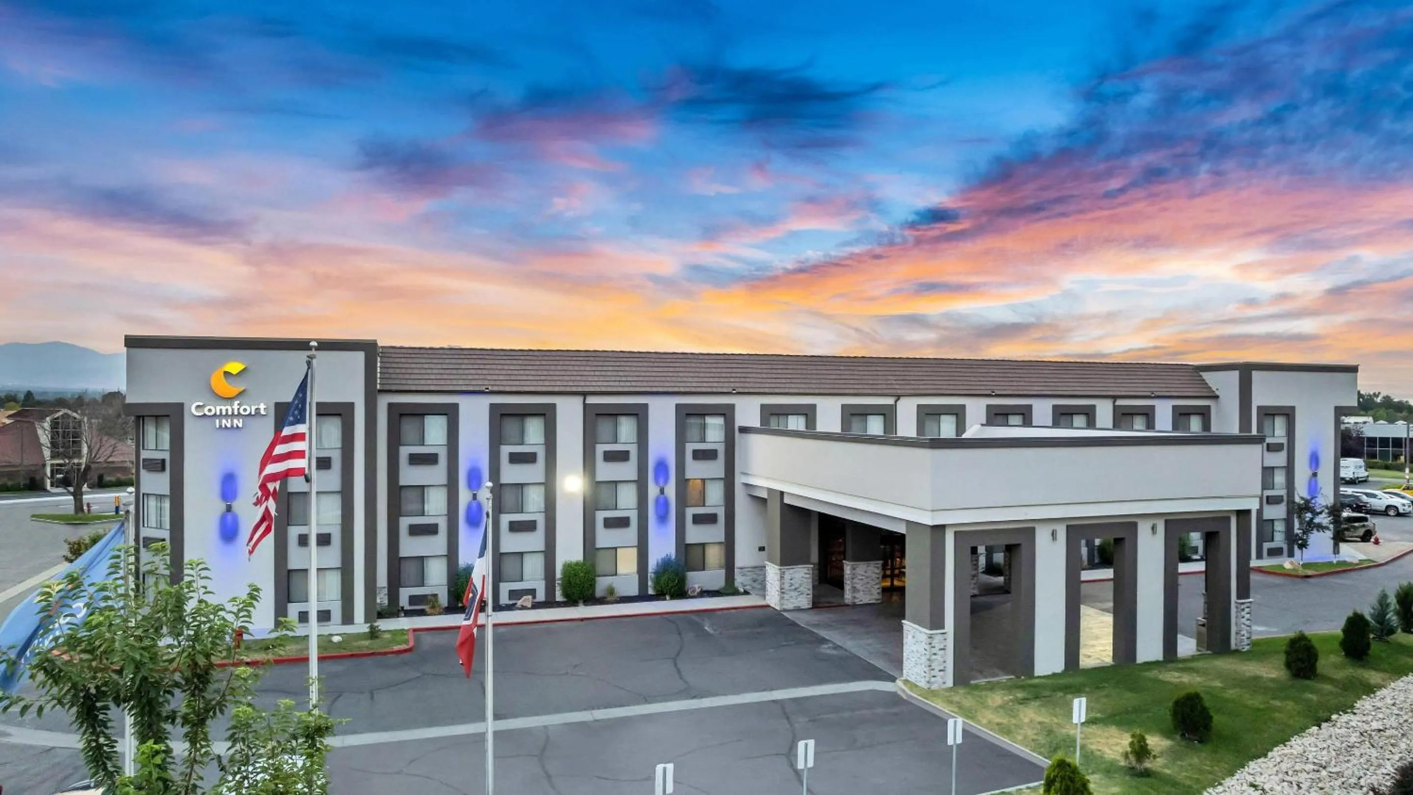 Property building in Comfort Inn Murray – Salt Lake City South