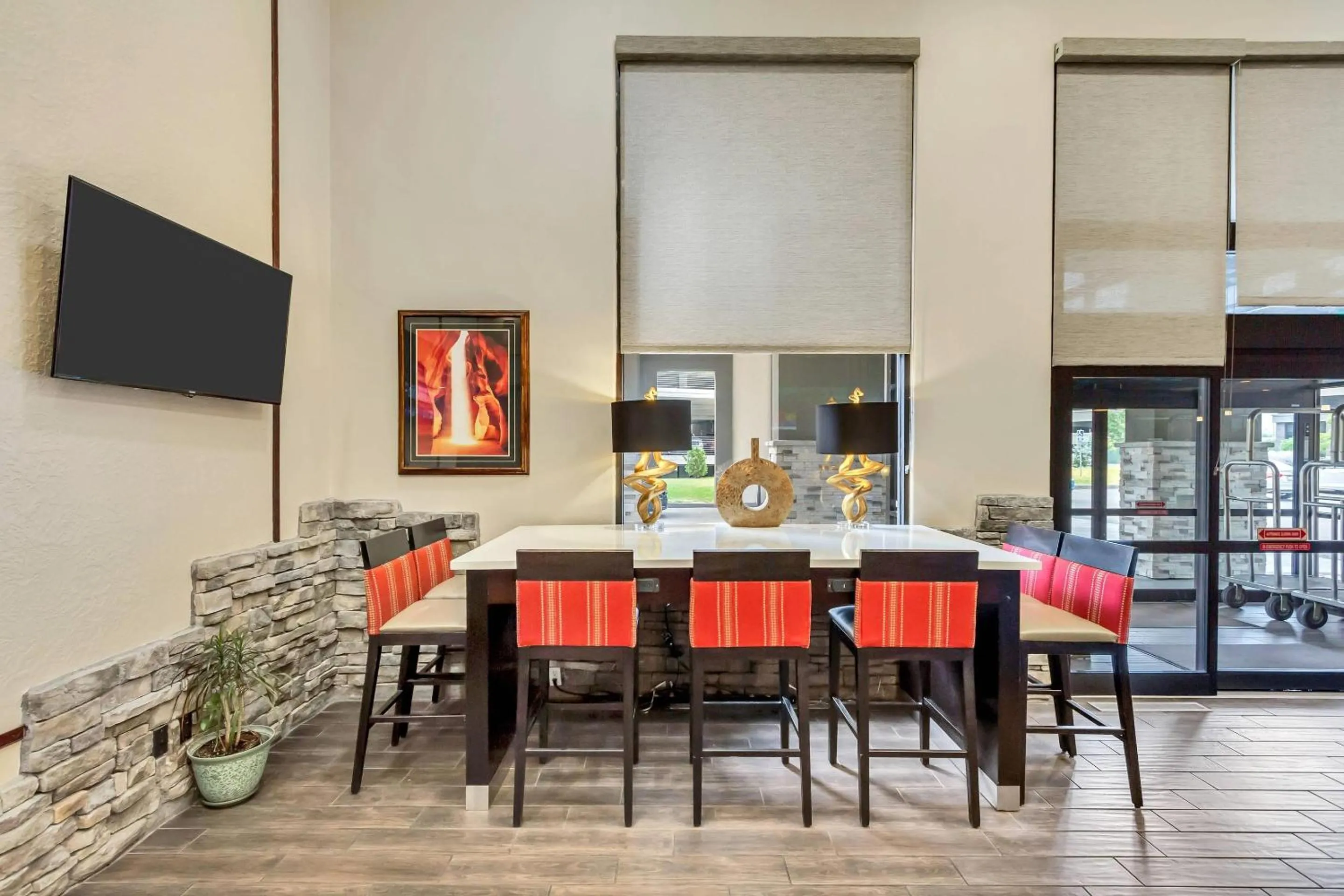 Lobby or reception in Comfort Inn Murray – Salt Lake City South