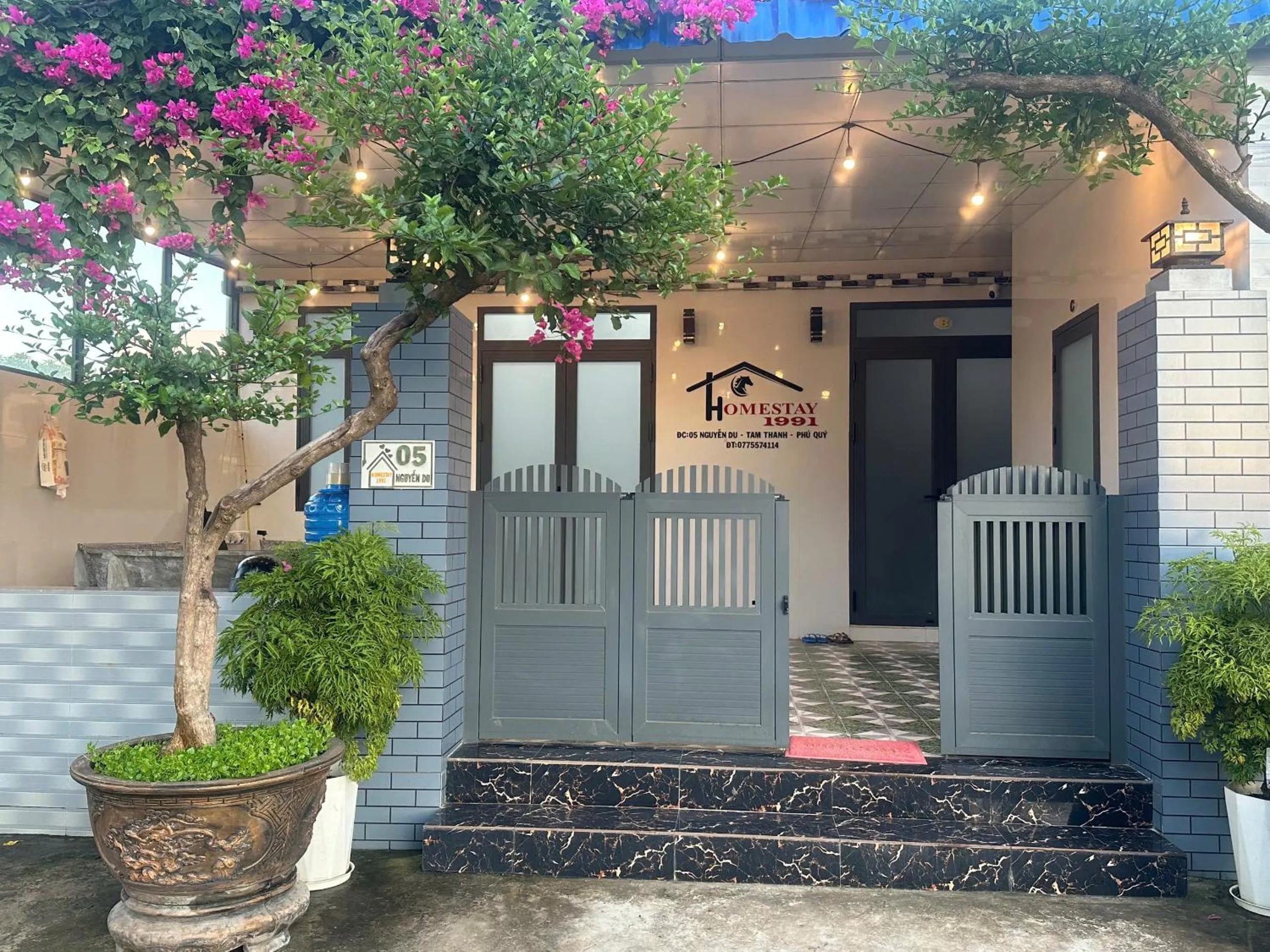 Property building in Homestay 1991