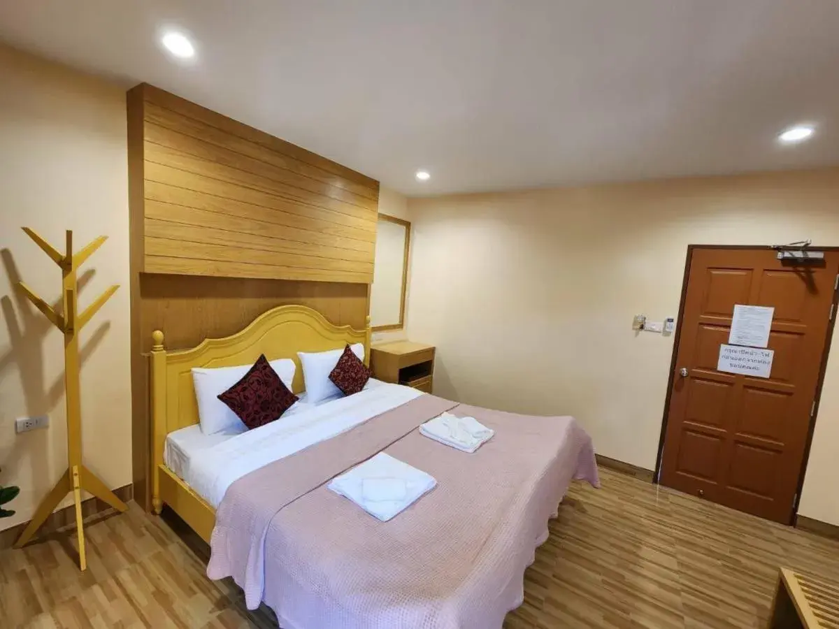 Bed in Alaita Hostel Patong Bed in Alaita Hostel Patong