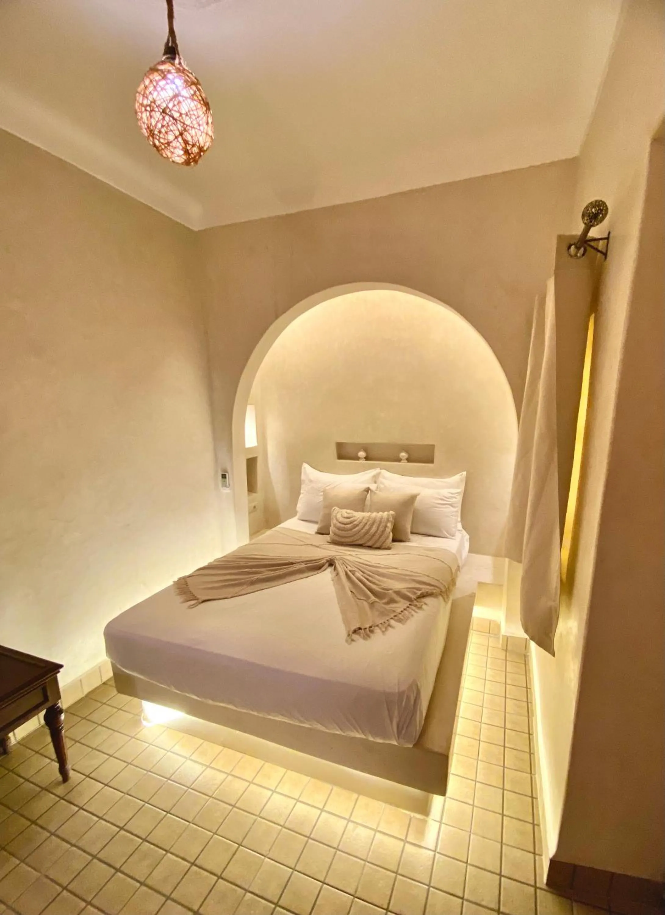 Bed in Riad Oum h&N B&B