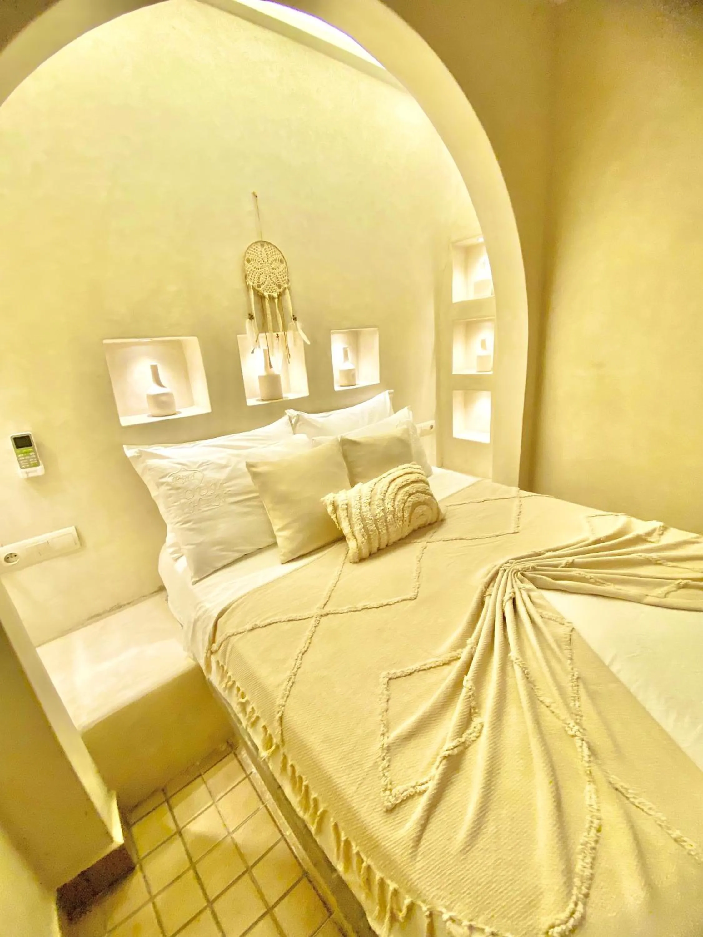 Bed in Riad Oum h&N B&B