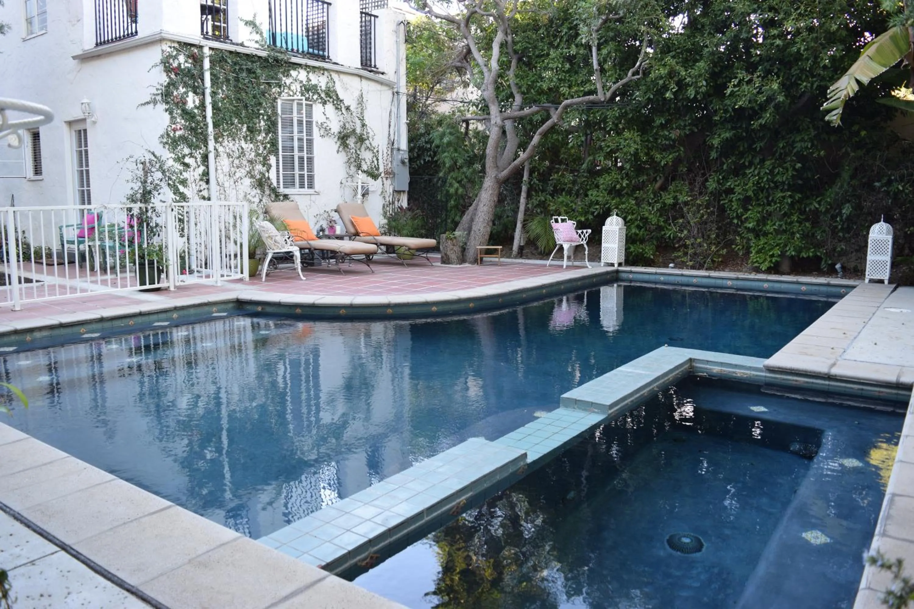 Swimming pool in Beverly Hills Celebrity Home