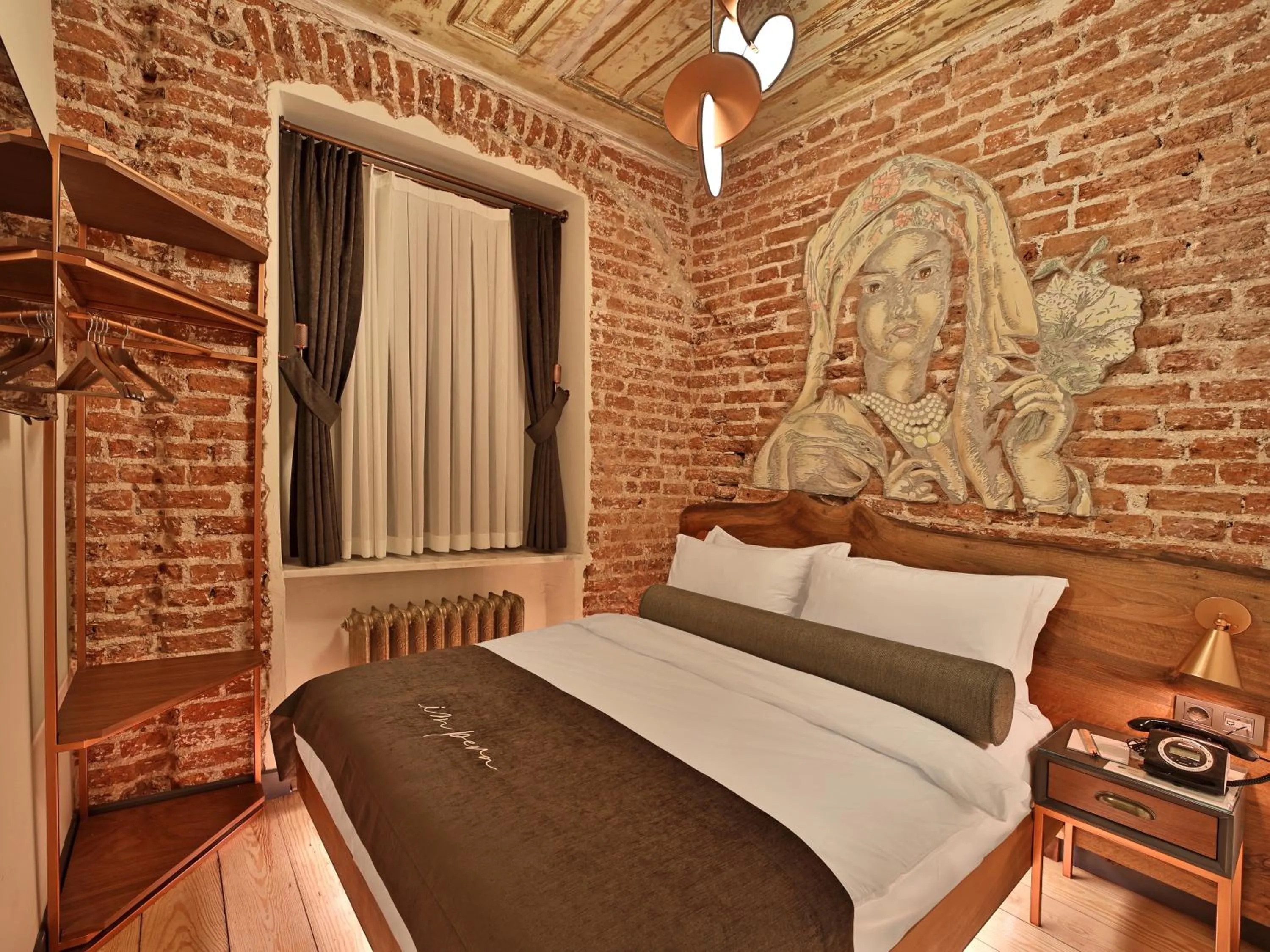 Bed in Impera Hotel - Special Category