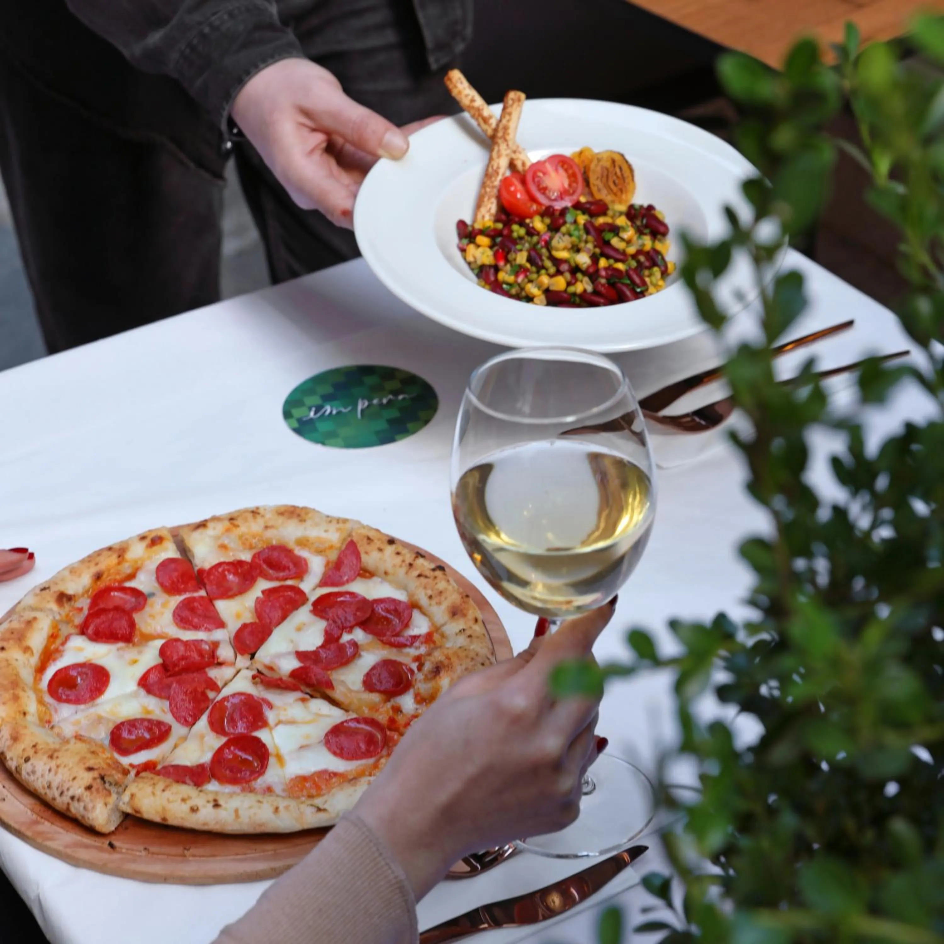 Restaurant/places to eat in Impera Hotel - Special Category