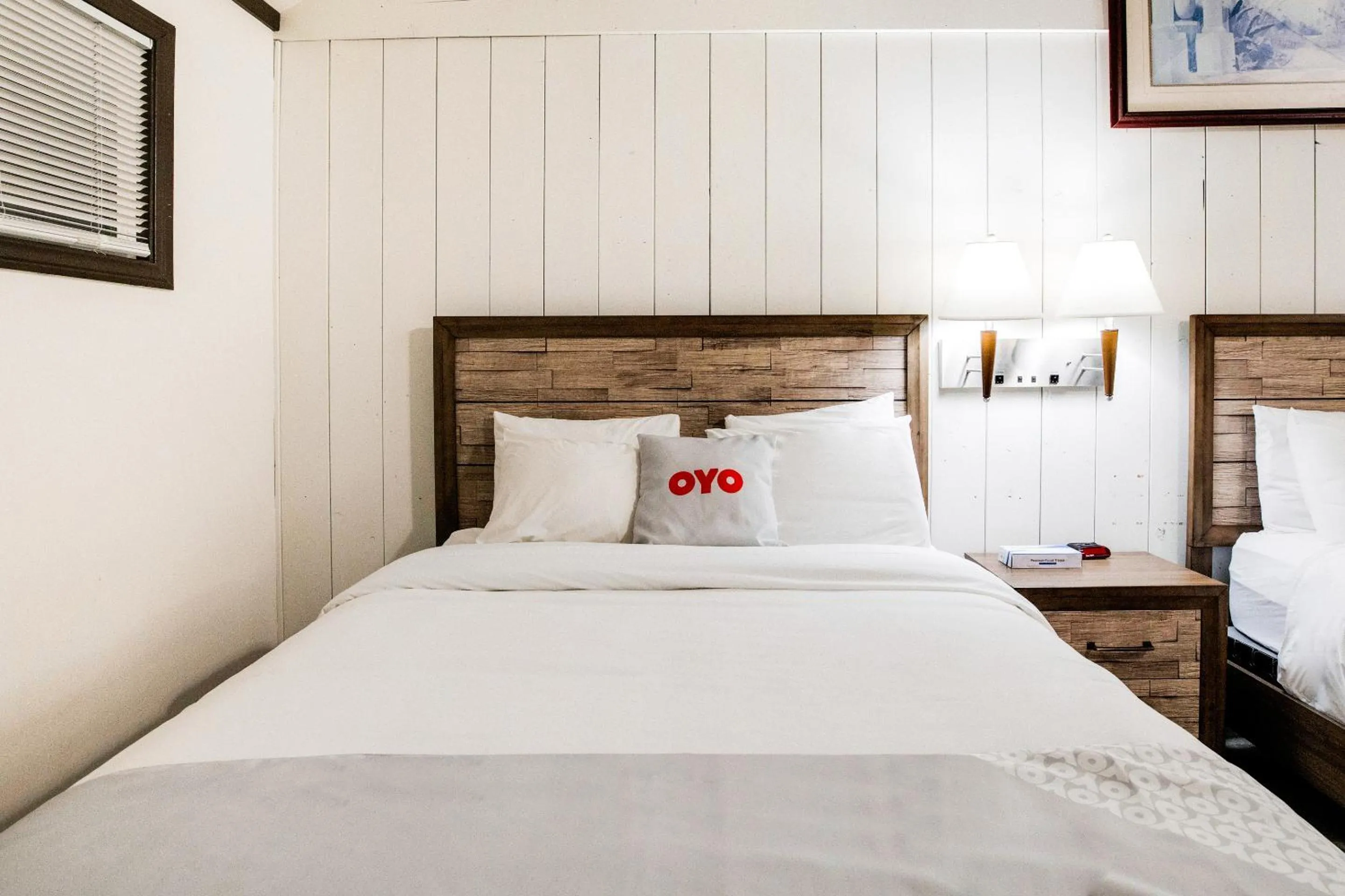 Bedroom in Arrowhead Tree Top Lodge