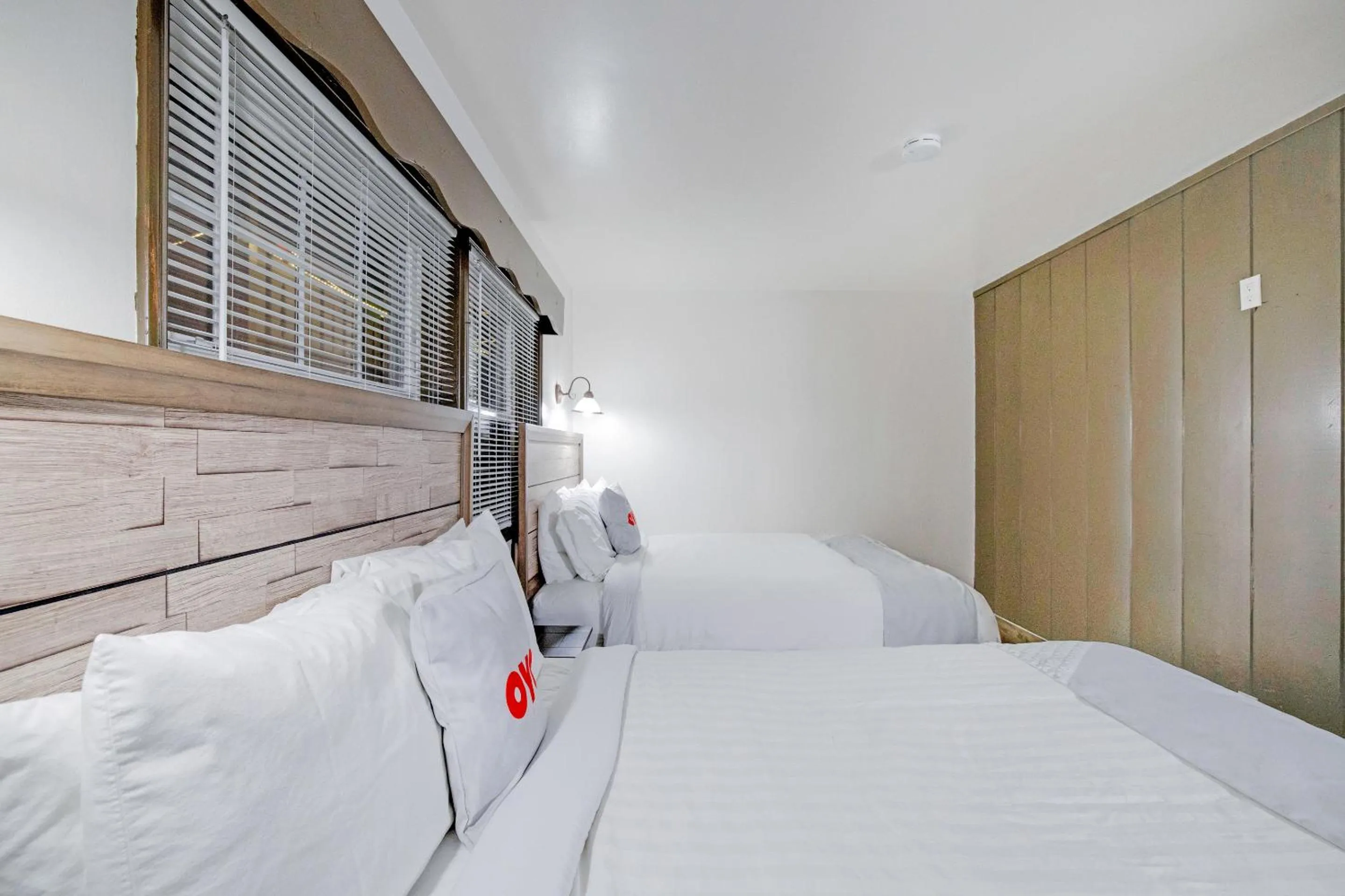 Bedroom in Arrowhead Tree Top Lodge