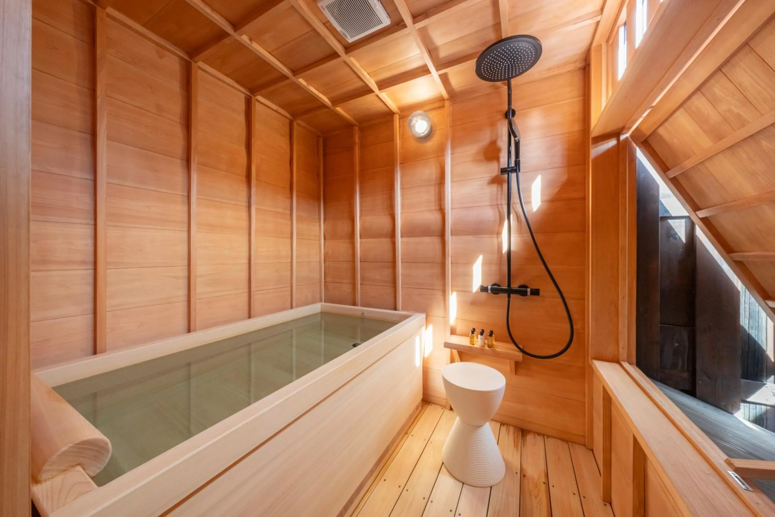 Hot Spring Bath in Okutsusou