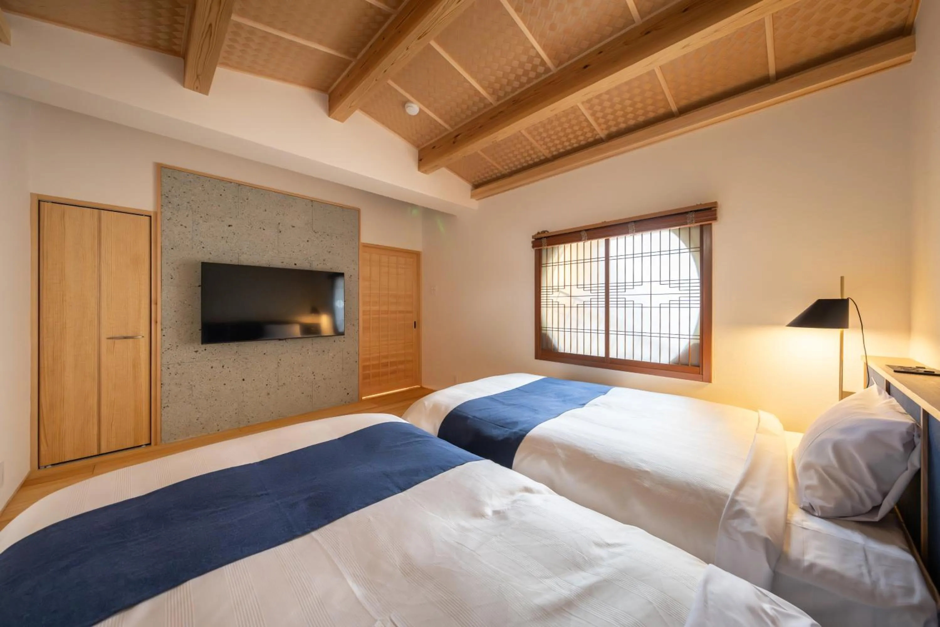 Bedroom, Bed in Okutsusou