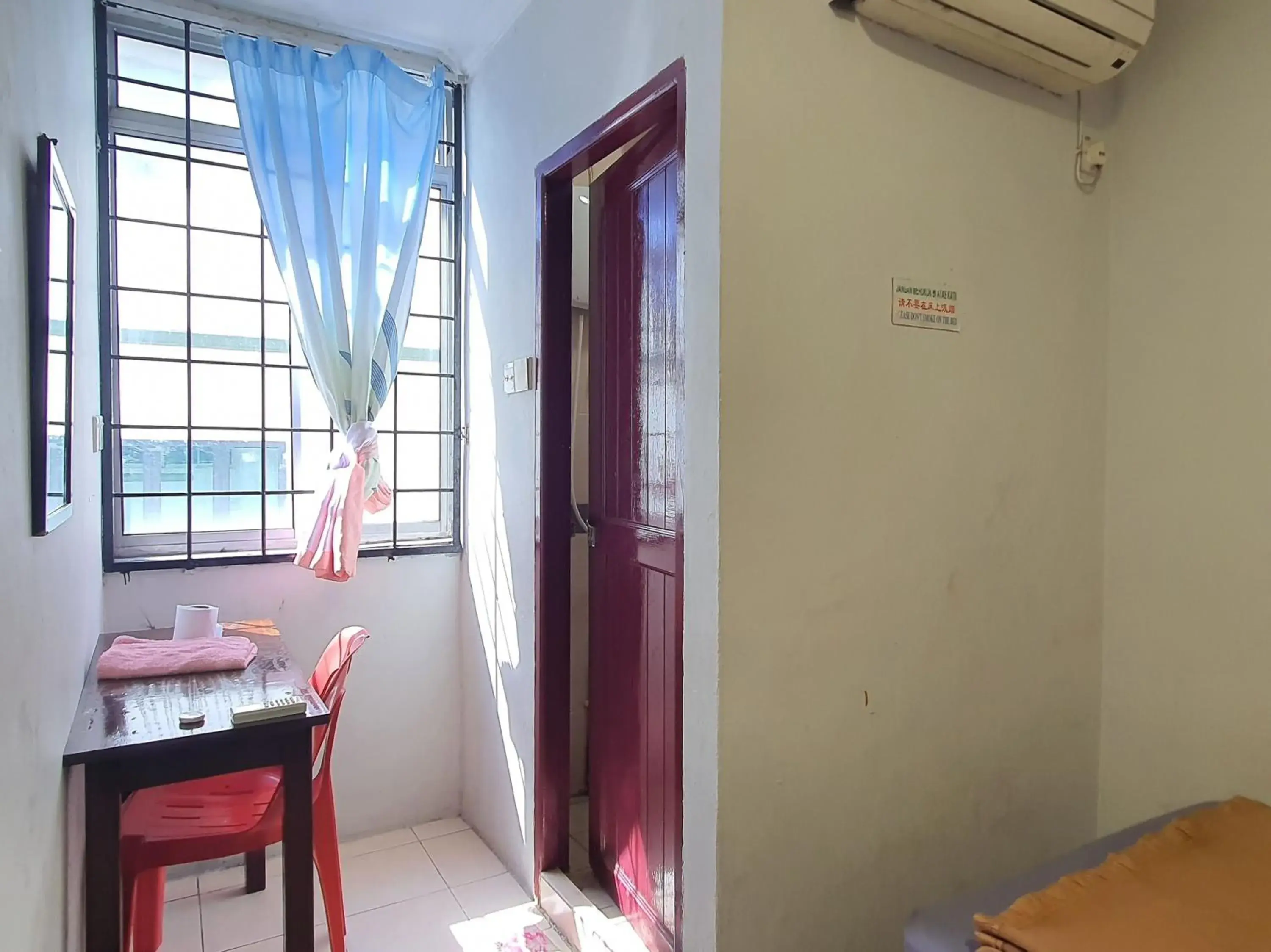 Bedroom in Hotel O Hoover Room Bedroom in Hotel O Hoover Room