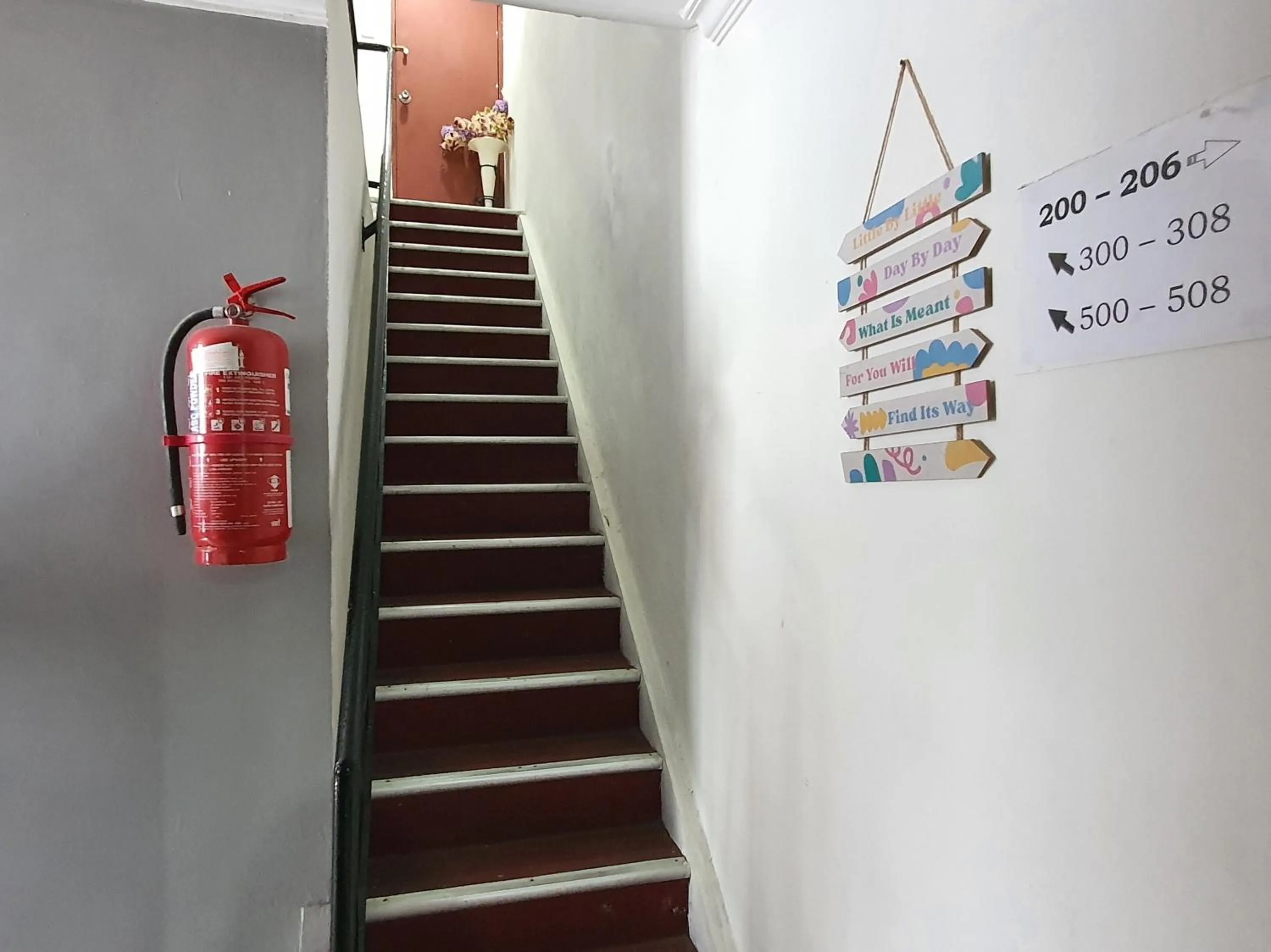 Lobby or reception in Hotel O Hoover Room