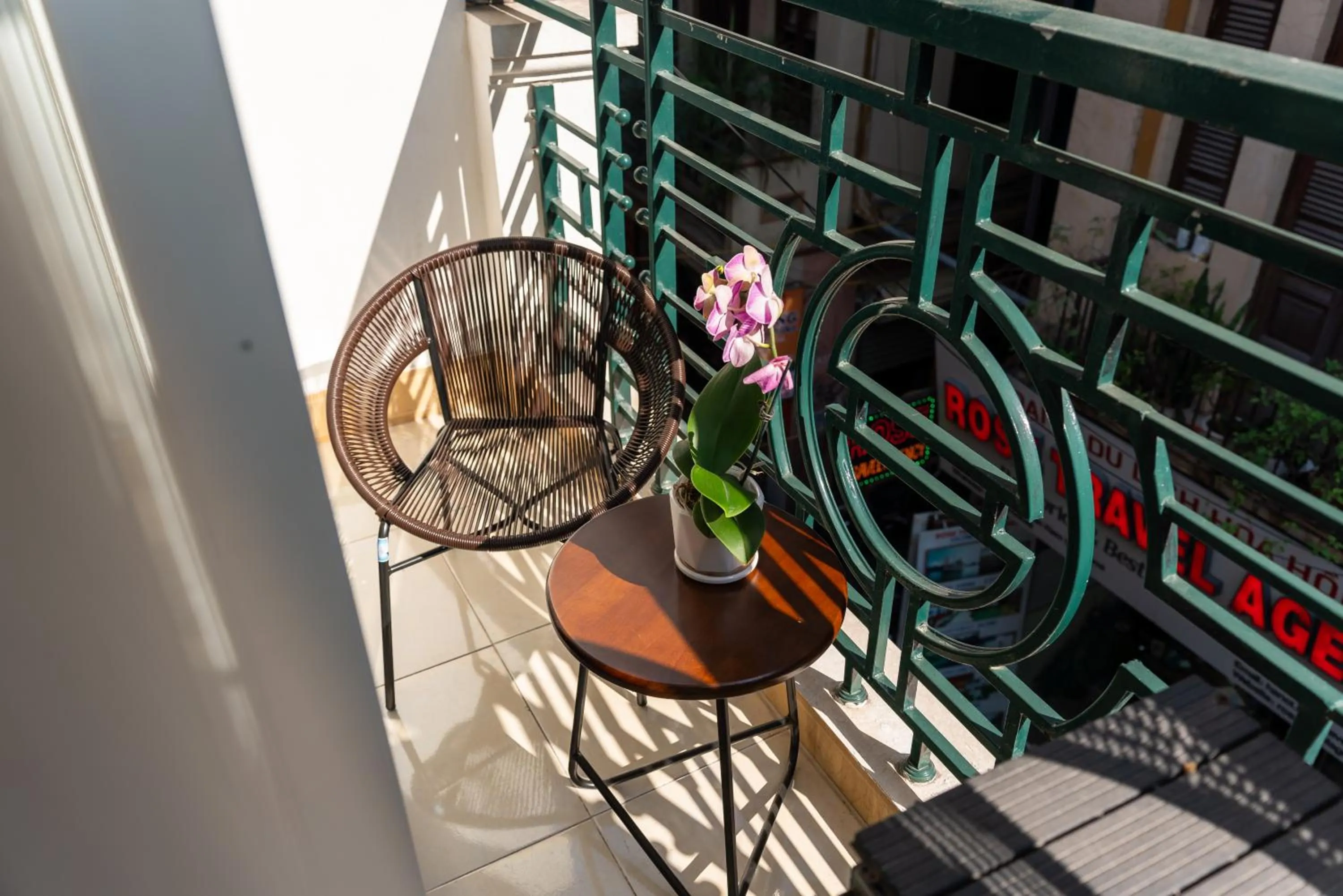 Astoria Hanoi Hotel & Travel