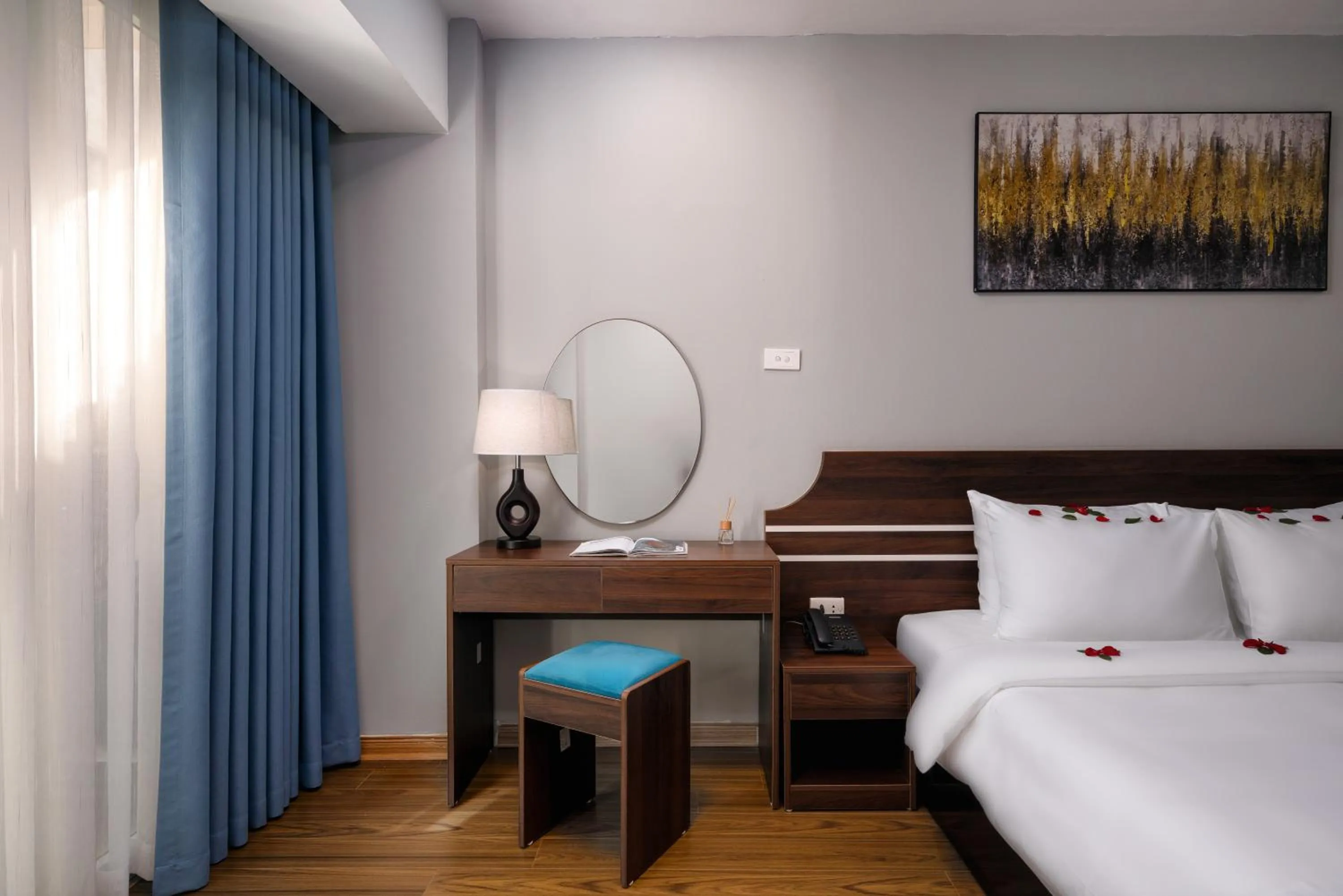 Bed in Astoria Hanoi Hotel & Travel