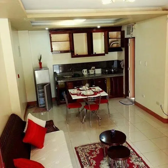 Kitchen or kitchenette in Manora Apartment