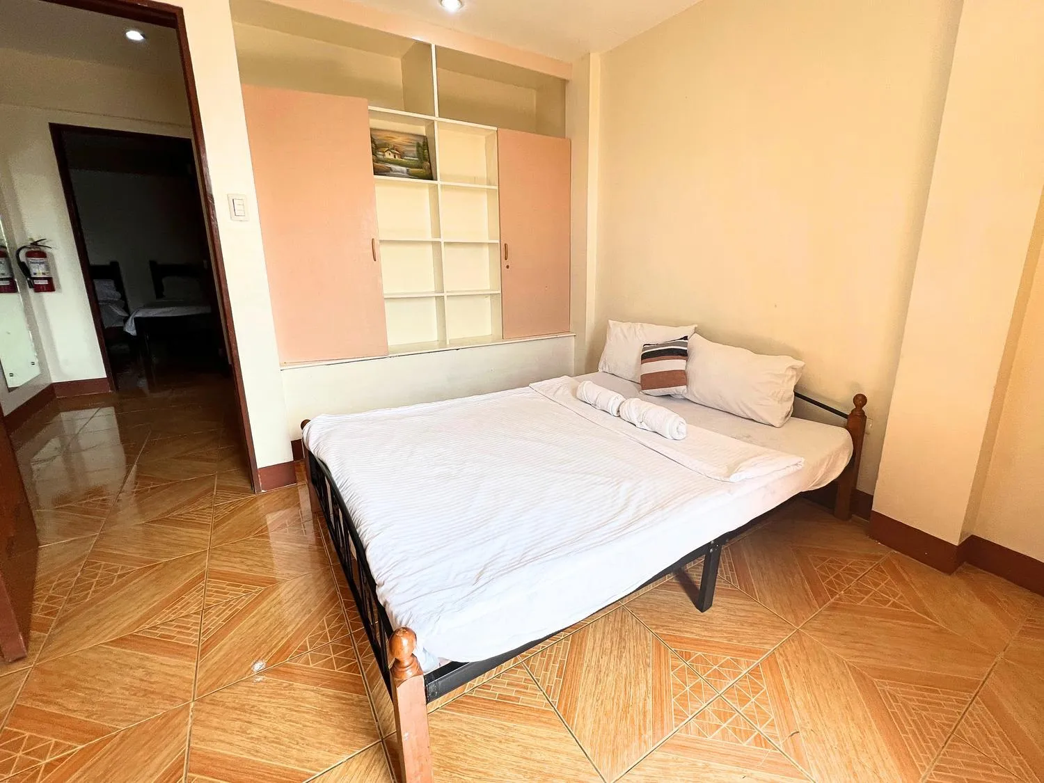 Bed in Manora Apartment