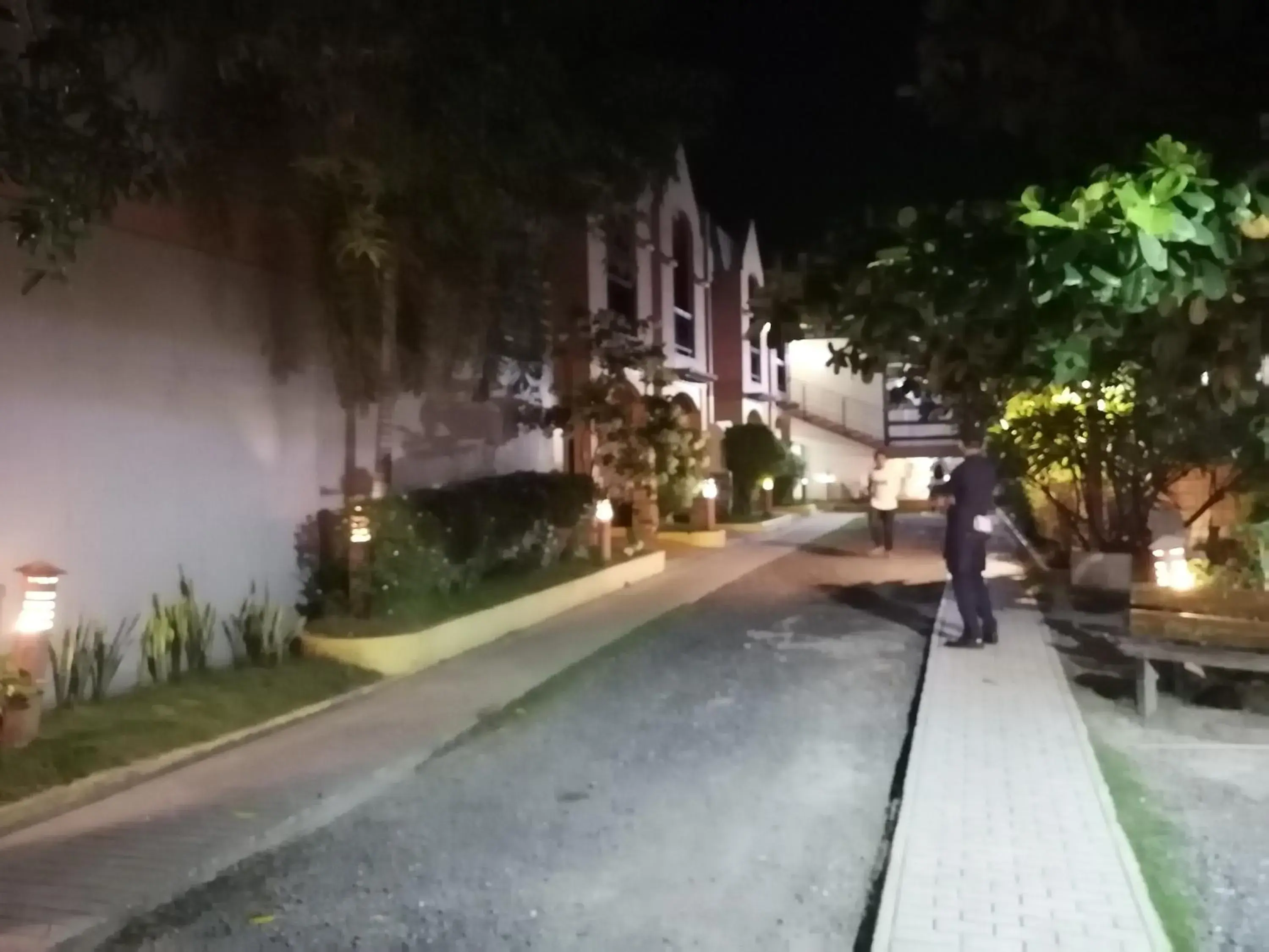 Facade/entrance in Manora Apartment Facade/entrance in Manora Apartment