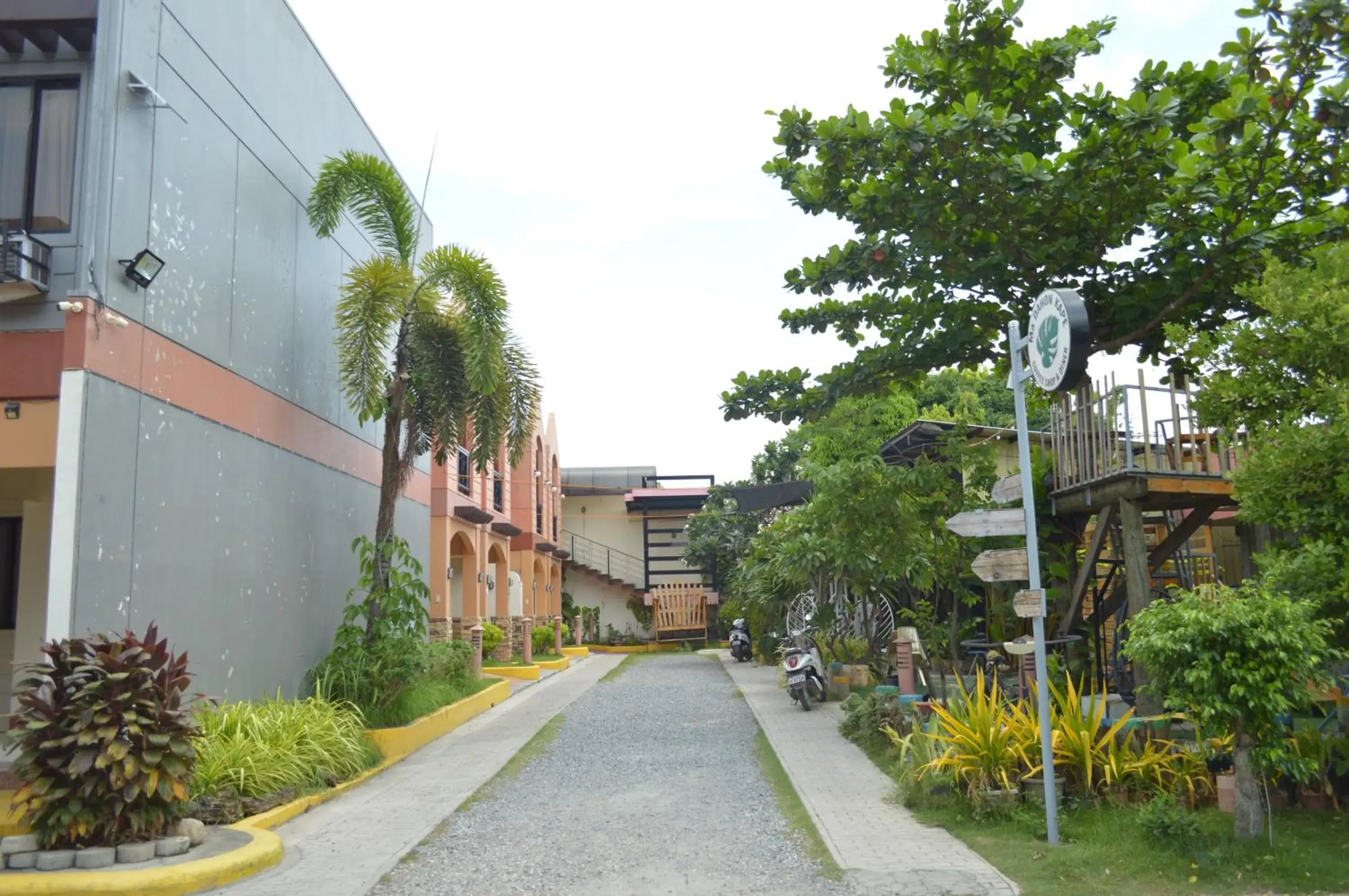 Property building in Manora Apartment Property building in Manora Apartment