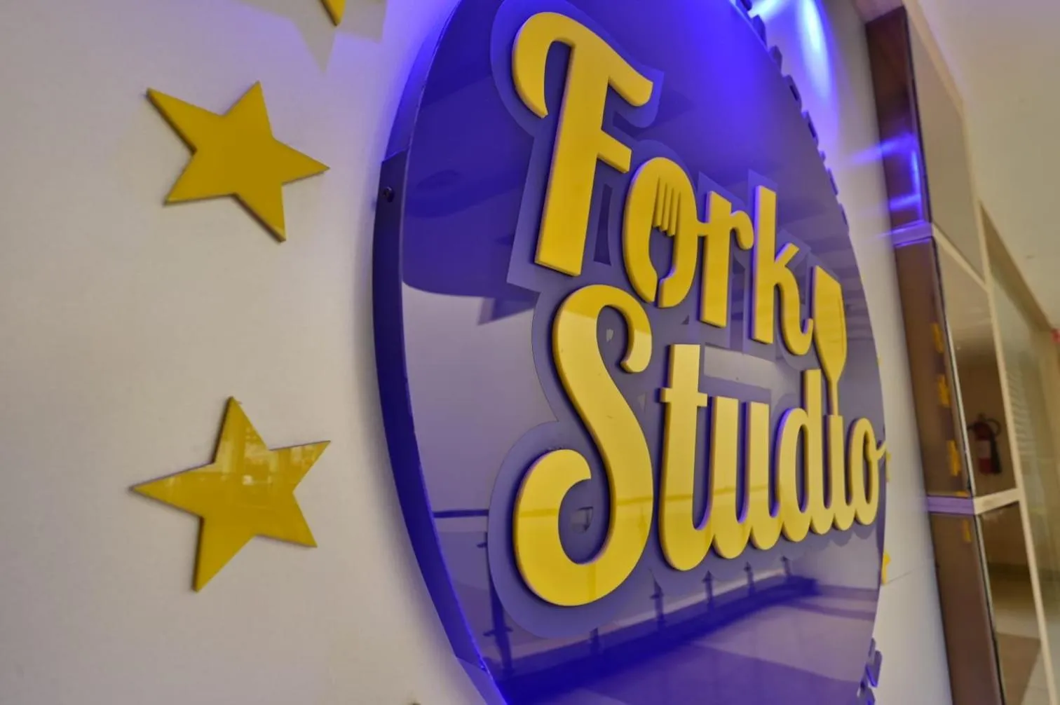 Restaurant/places to eat in Hotel Inclover-A Peaceful Retreat