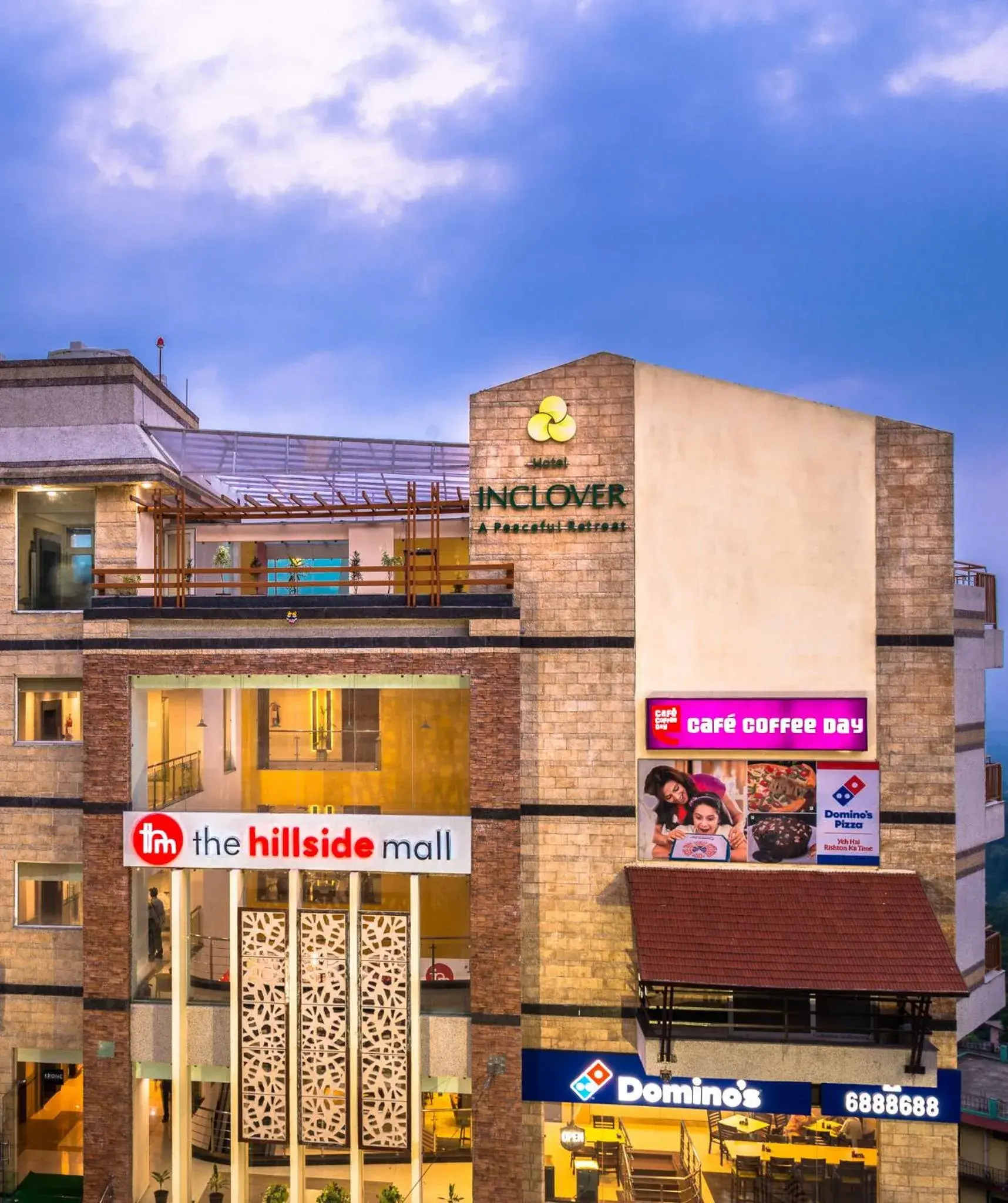 Property building in Hotel Inclover-A Peaceful Retreat Property building in Hotel Inclover-A Peaceful Retreat