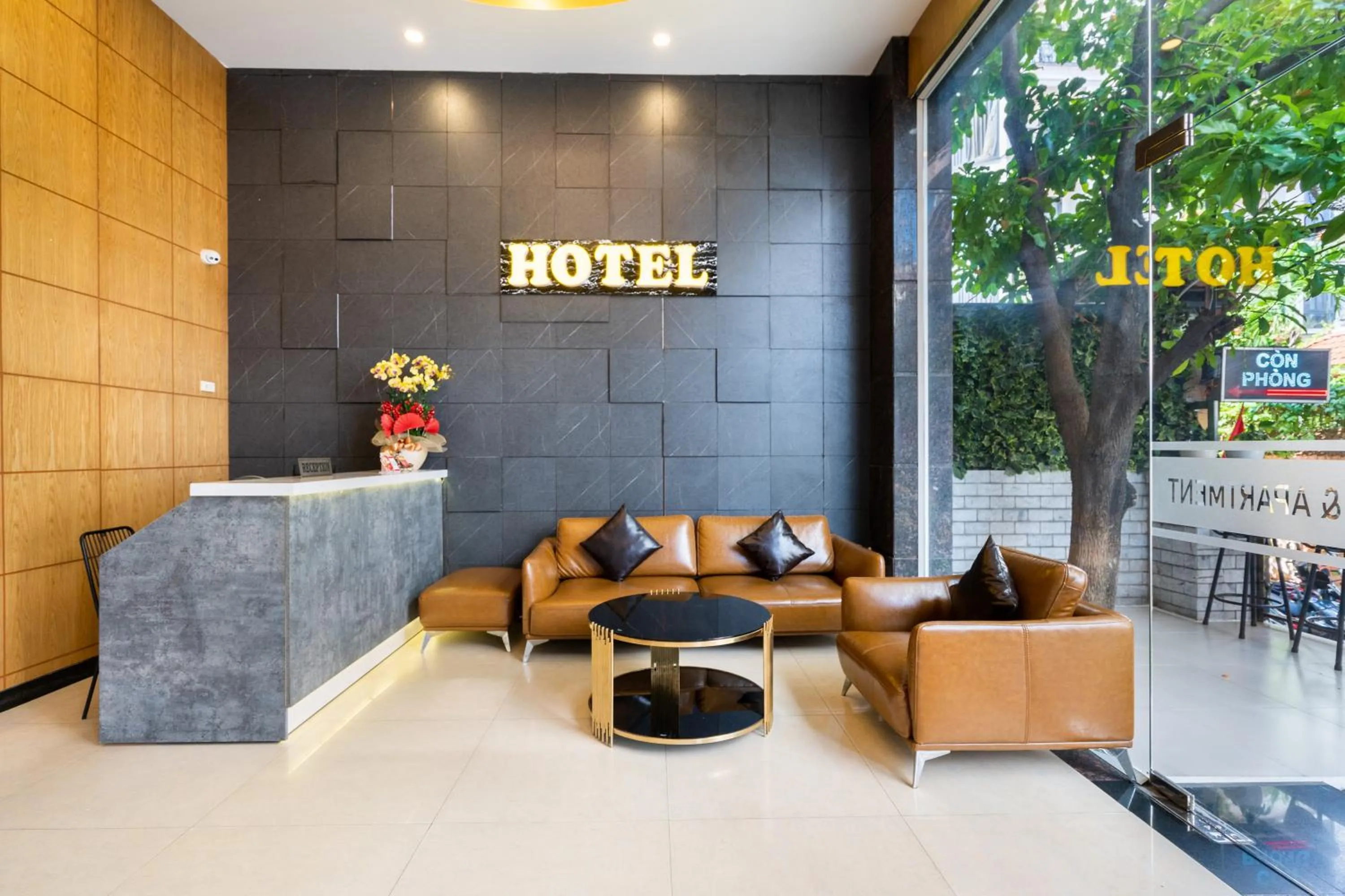 Lobby or reception in King Hotel Saigon Airport
