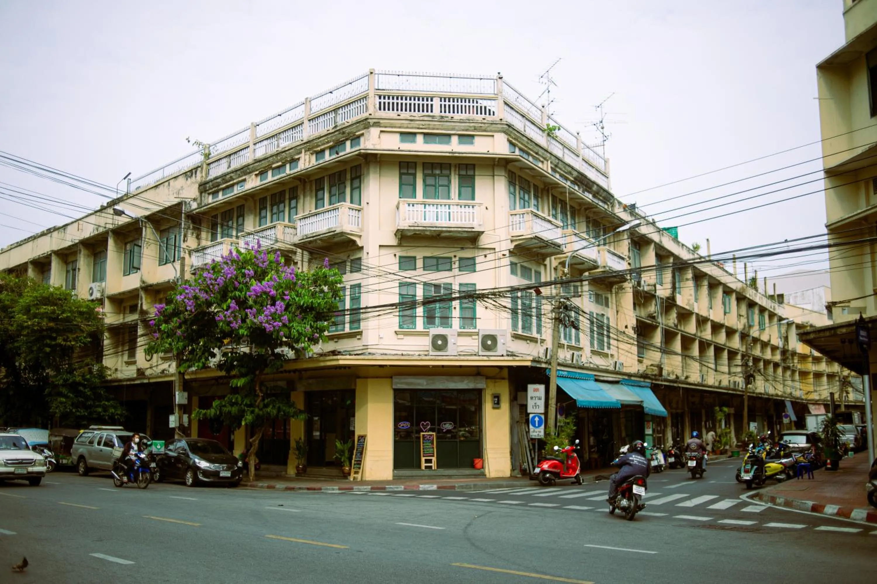 Property building in Belivin99 Residence Chinatown