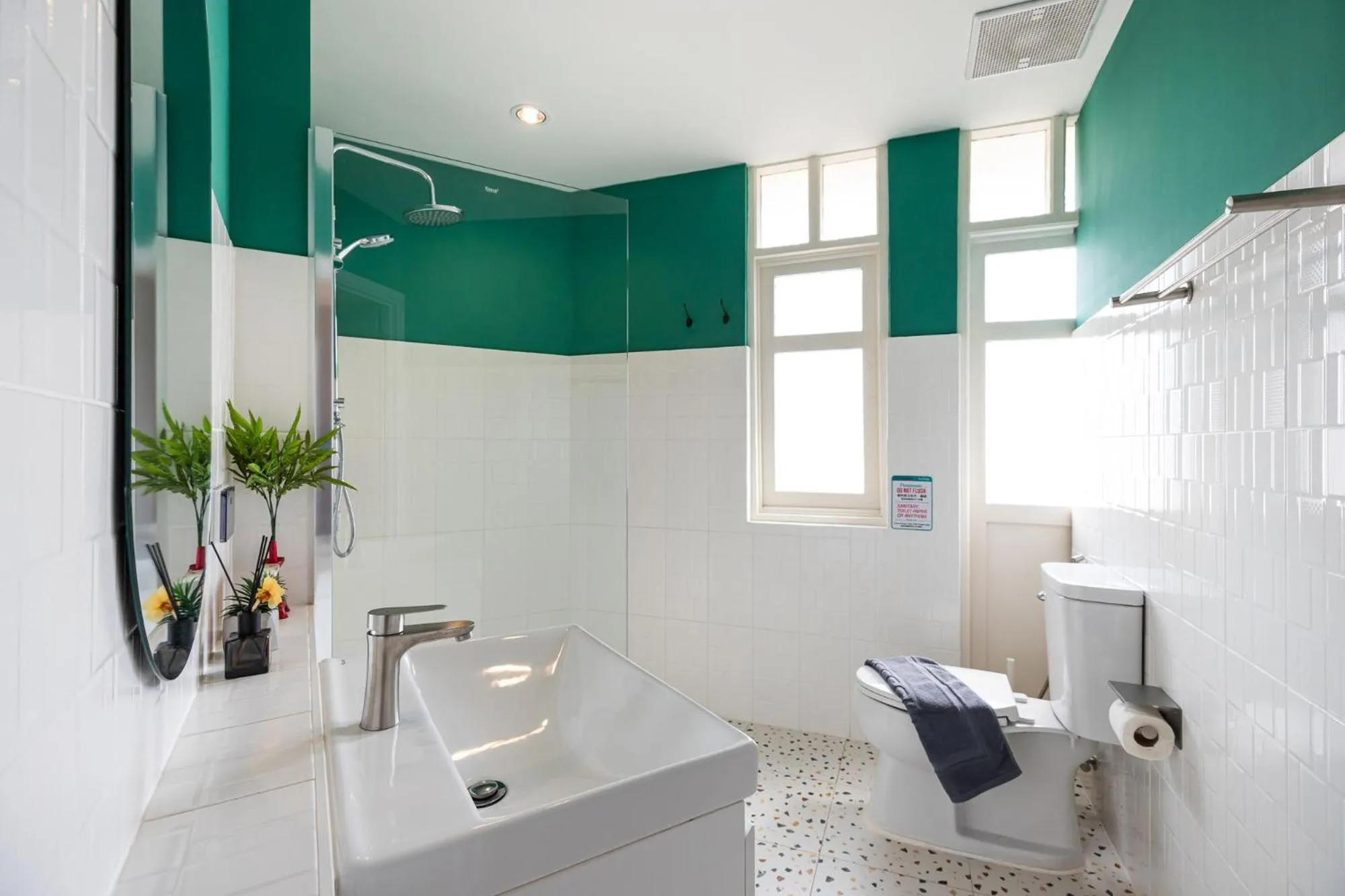 Bathroom in Belivin99 Residence Chinatown