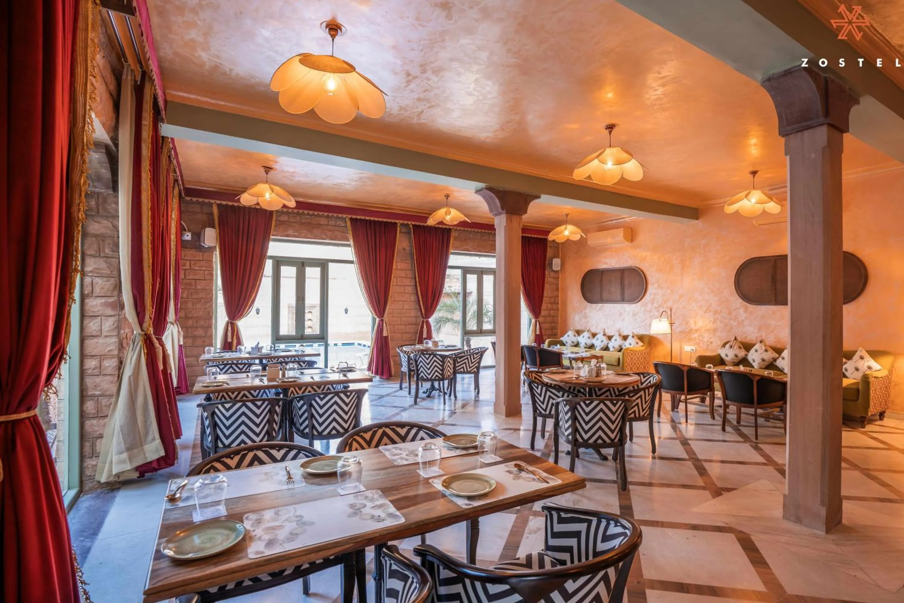 Living room in Zostel Jodhpur (Ratanada)