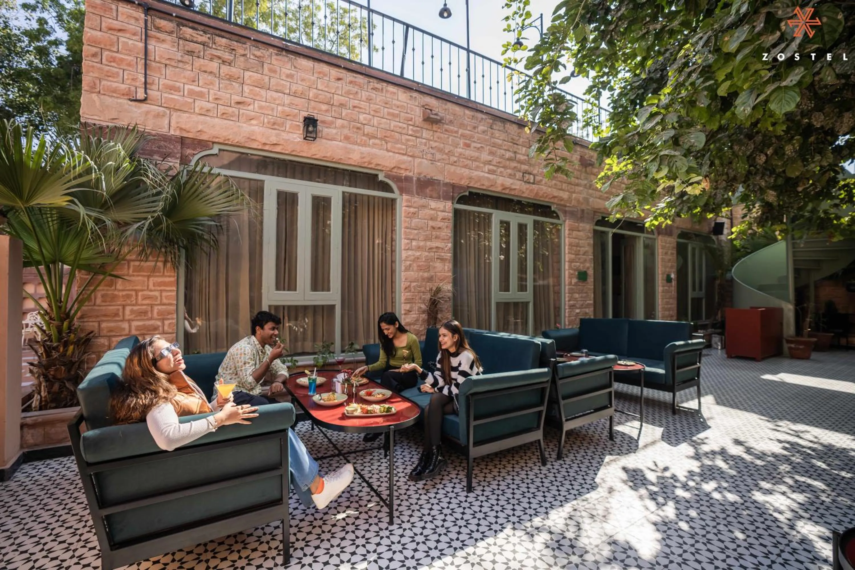 Restaurant/places to eat in Zostel Jodhpur (Ratanada)