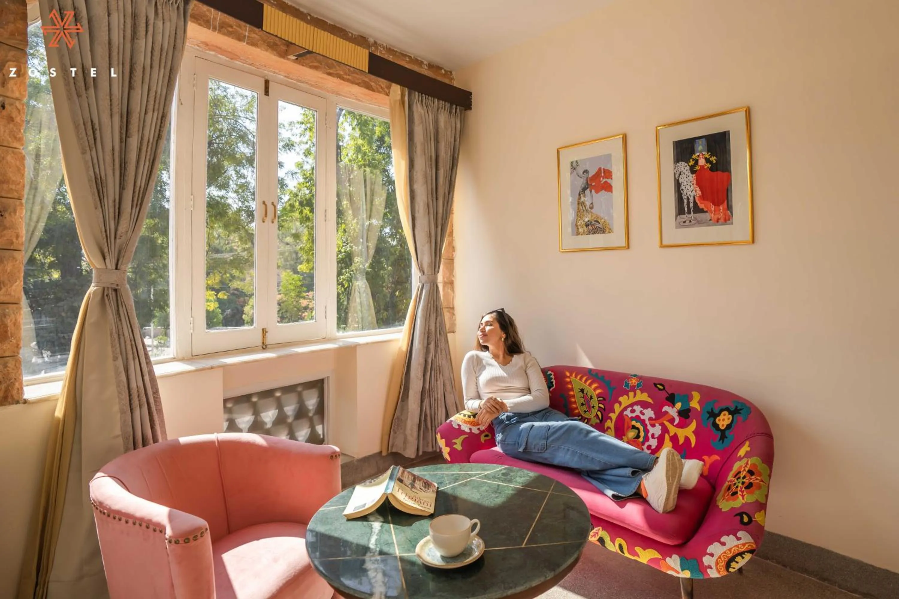 Seating area in Zostel Jodhpur (Ratanada)