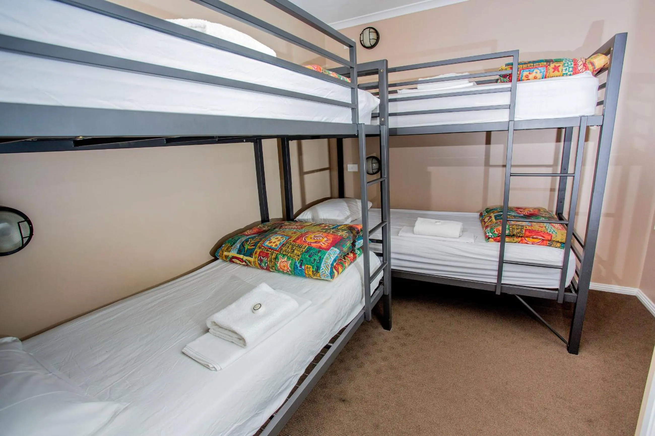 Bedroom, Bed in BIG4 Traralgon Park Lane Holiday Park