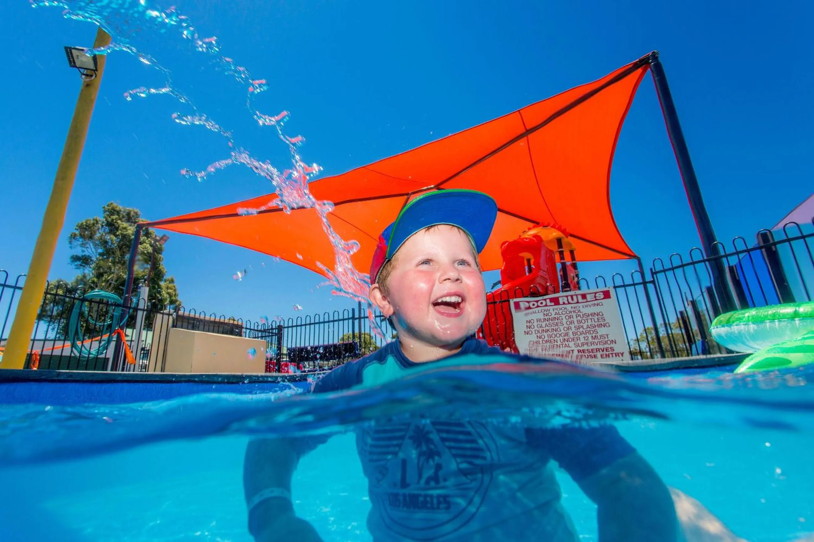 Swimming pool in BIG4 Traralgon Park Lane Holiday Park