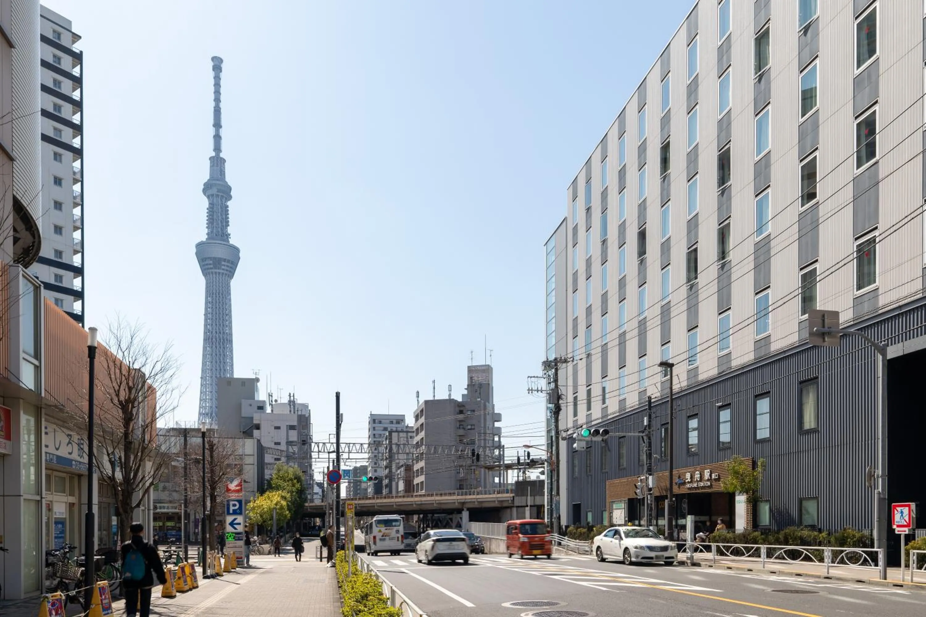 Off site in Mat Hikifune