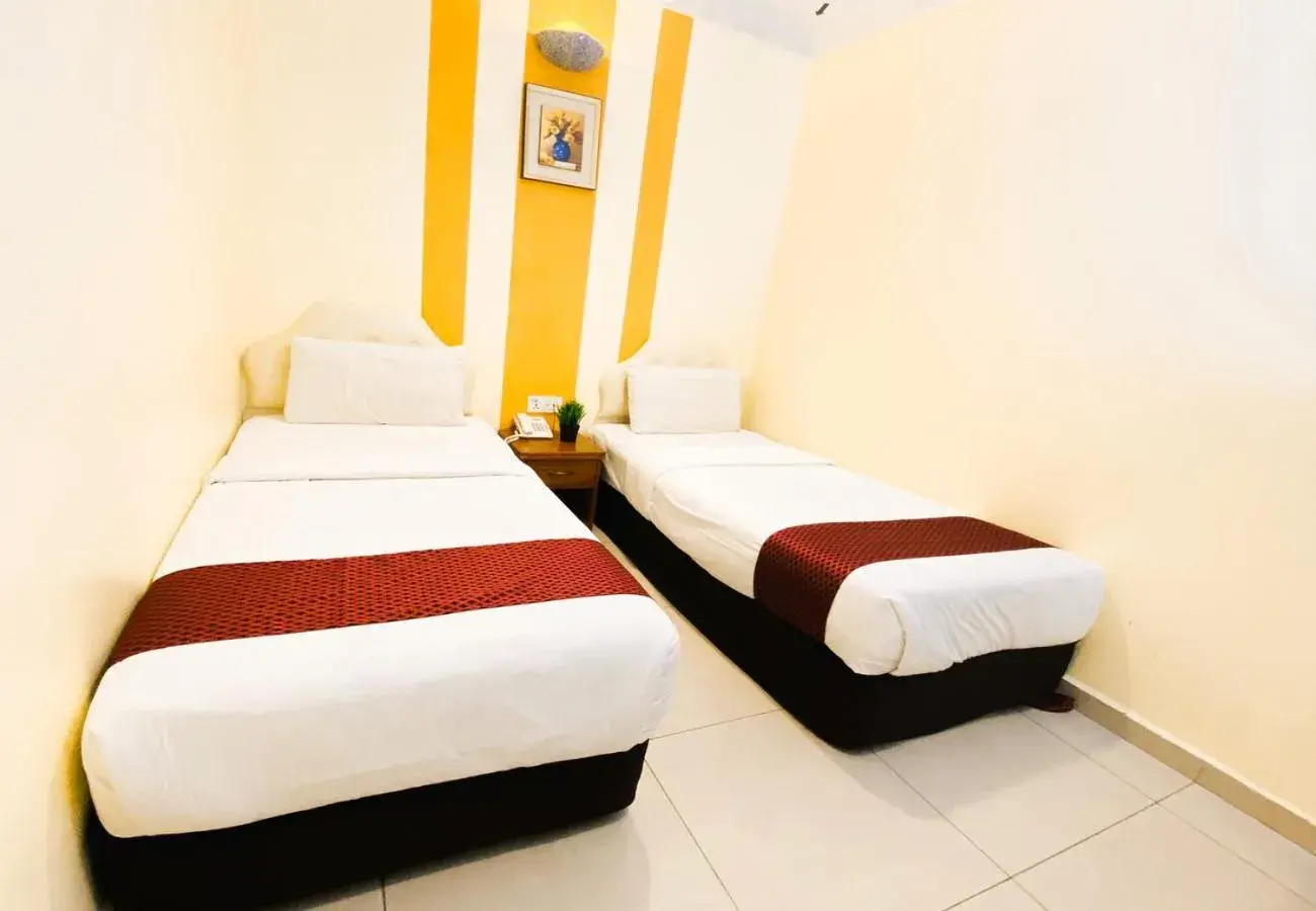 Standard Twin Room in Sun Inns D2 @ Seri Kembangan Standard Twin Room in Sun Inns D2 @ Seri Kembangan