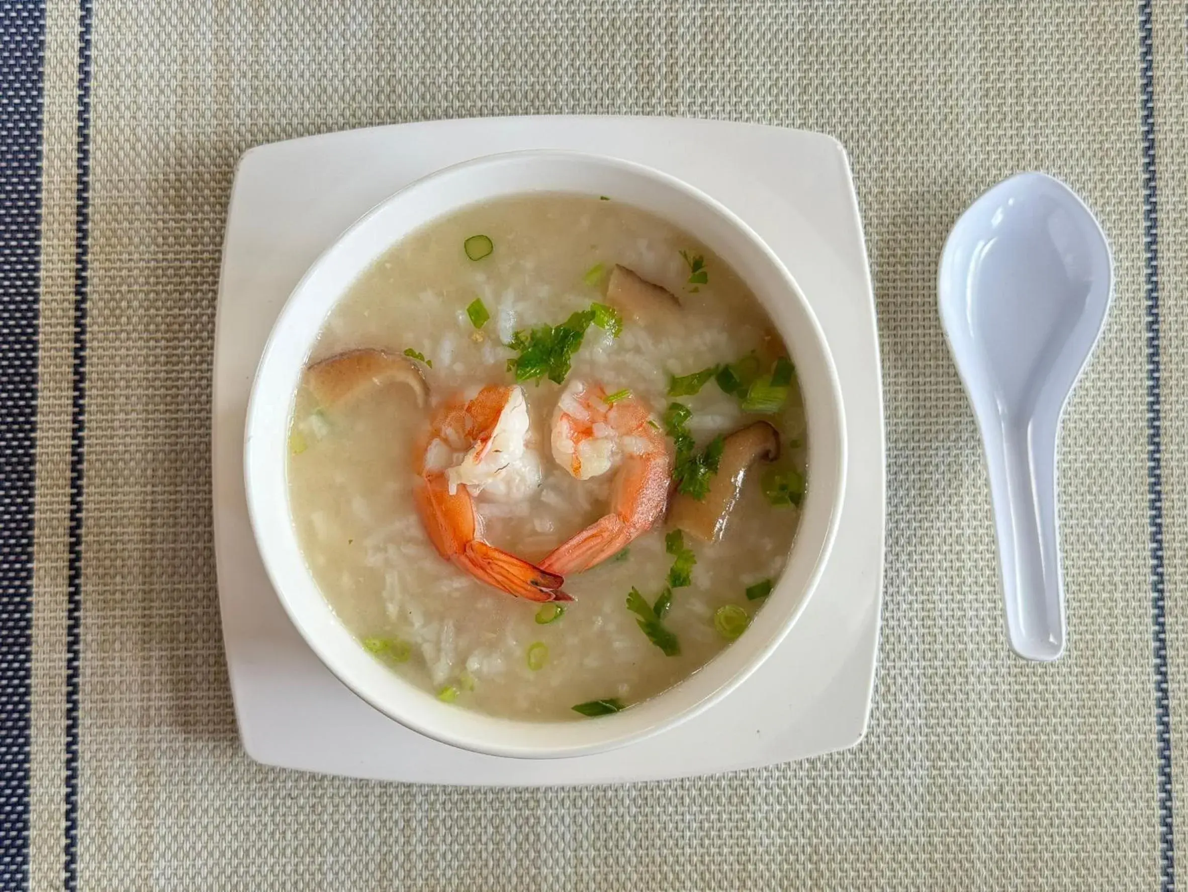 Breakfast in Diamond de pai Breakfast in Diamond de pai