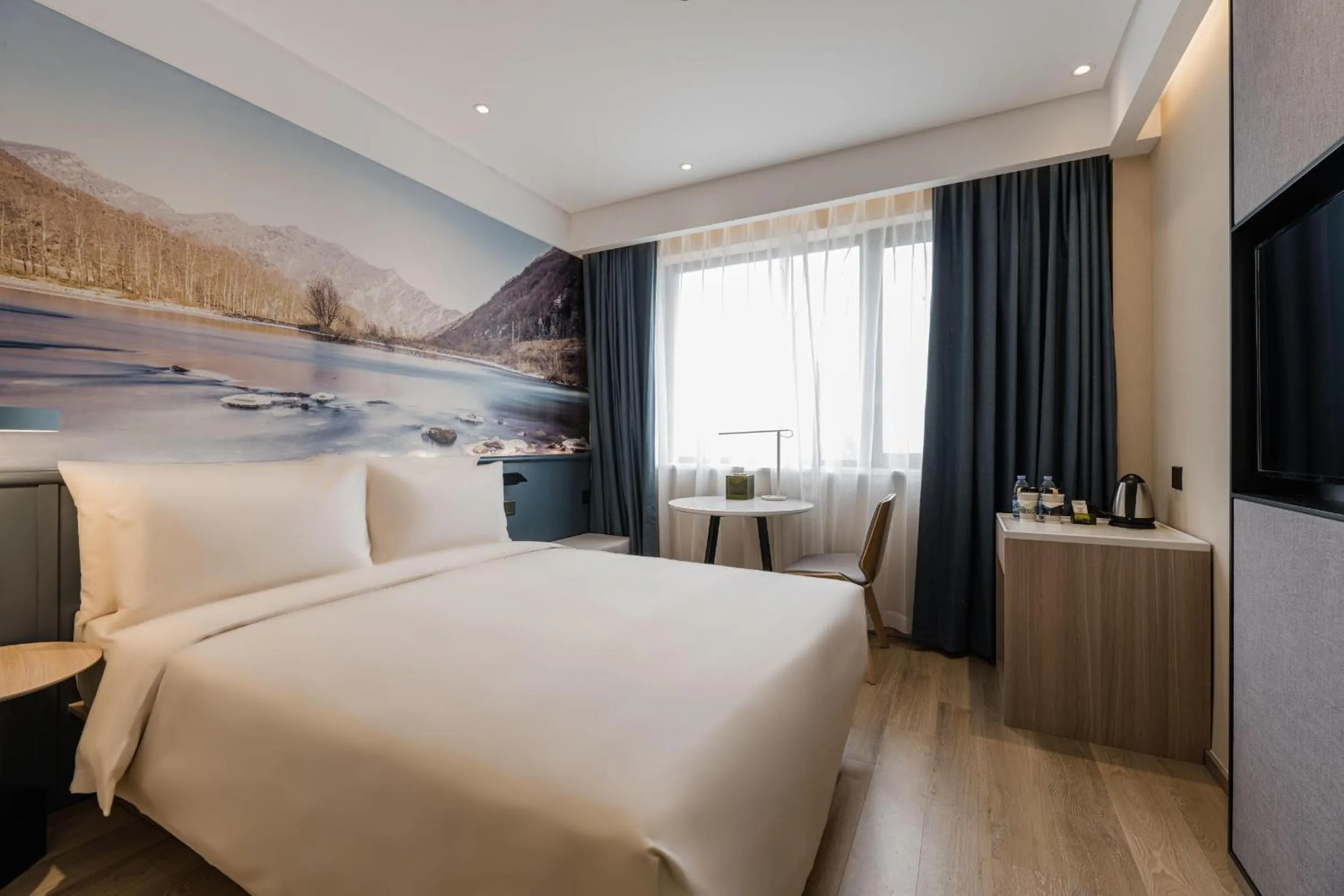 Bedroom, Bed in Atour Light Hotel Temple of Heaven