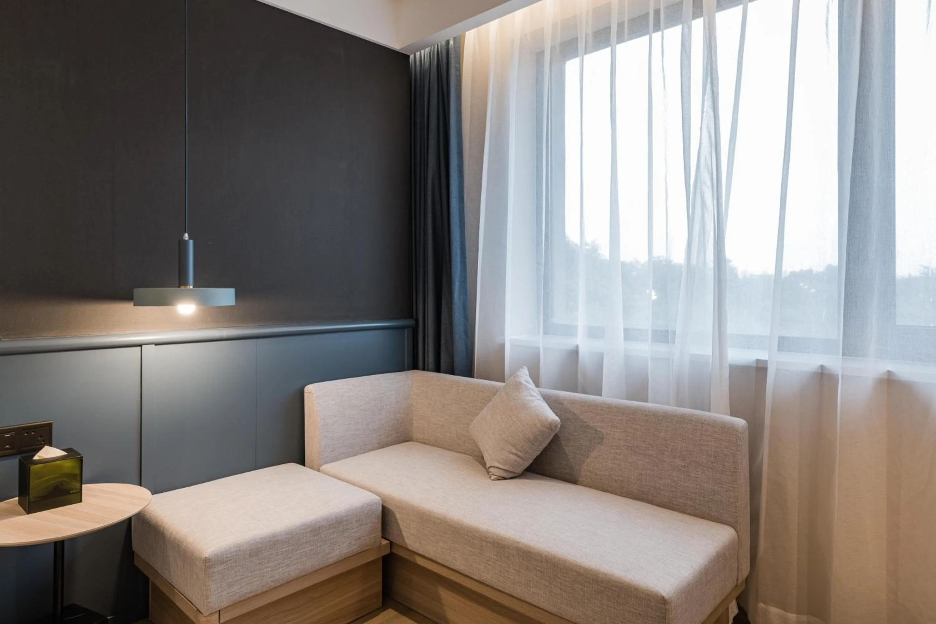 Seating area in Atour Light Hotel Temple of Heaven