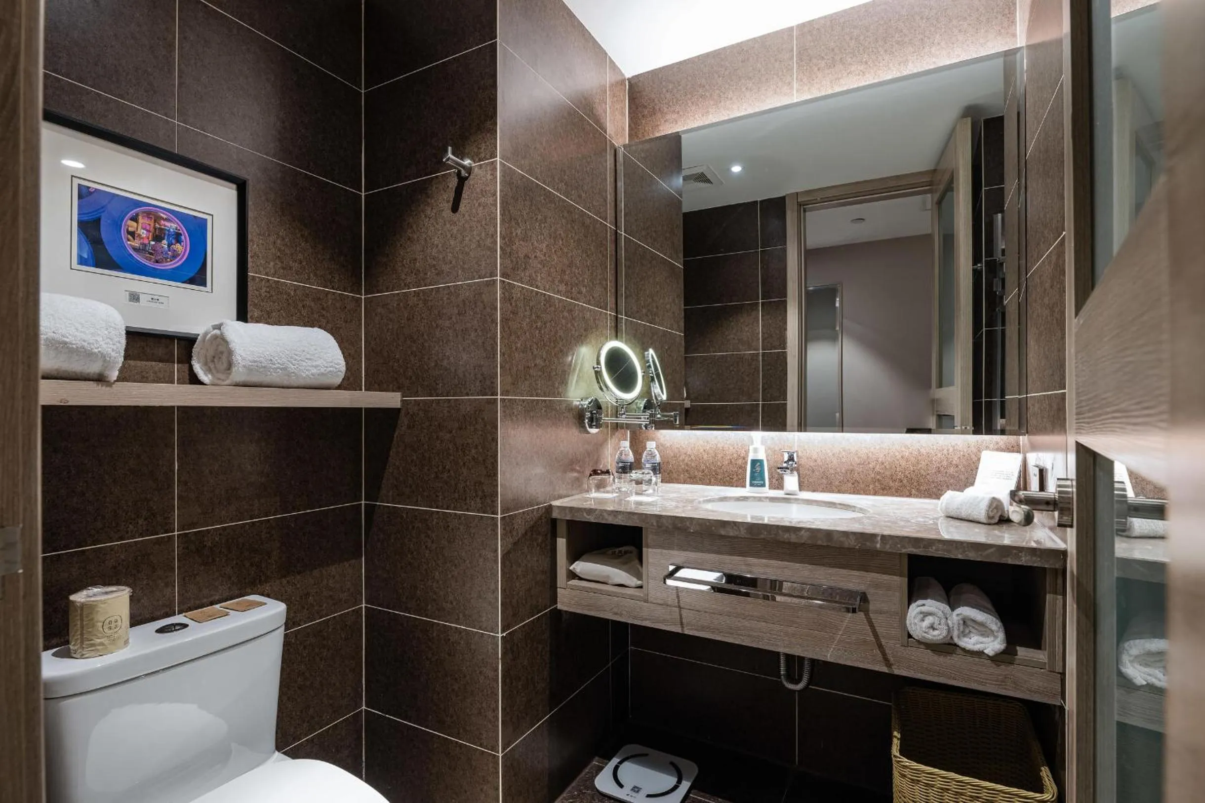 Shower in Atour Hotel Xujiahui Meiying