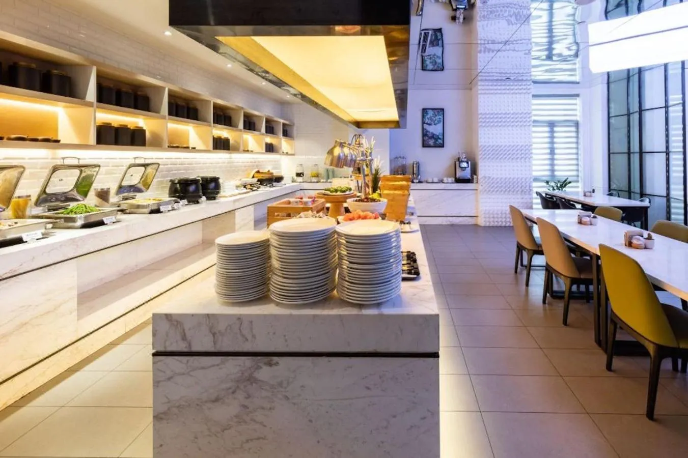 Restaurant/places to eat in Atour Hotel Xujiahui Meiying