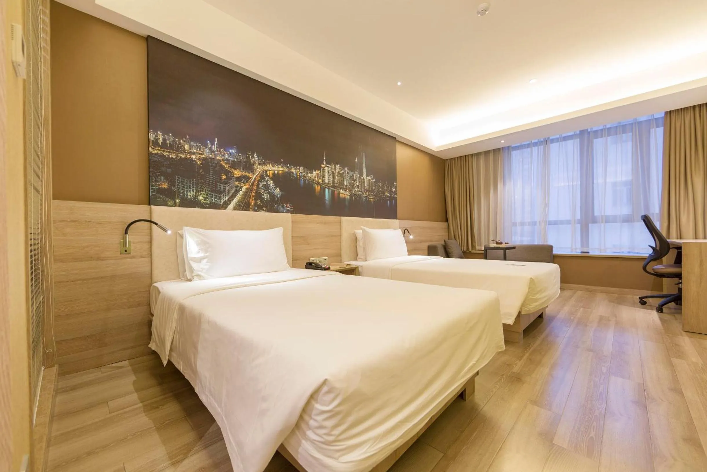 Bed in Atour Hotel Xujiahui Meiying
