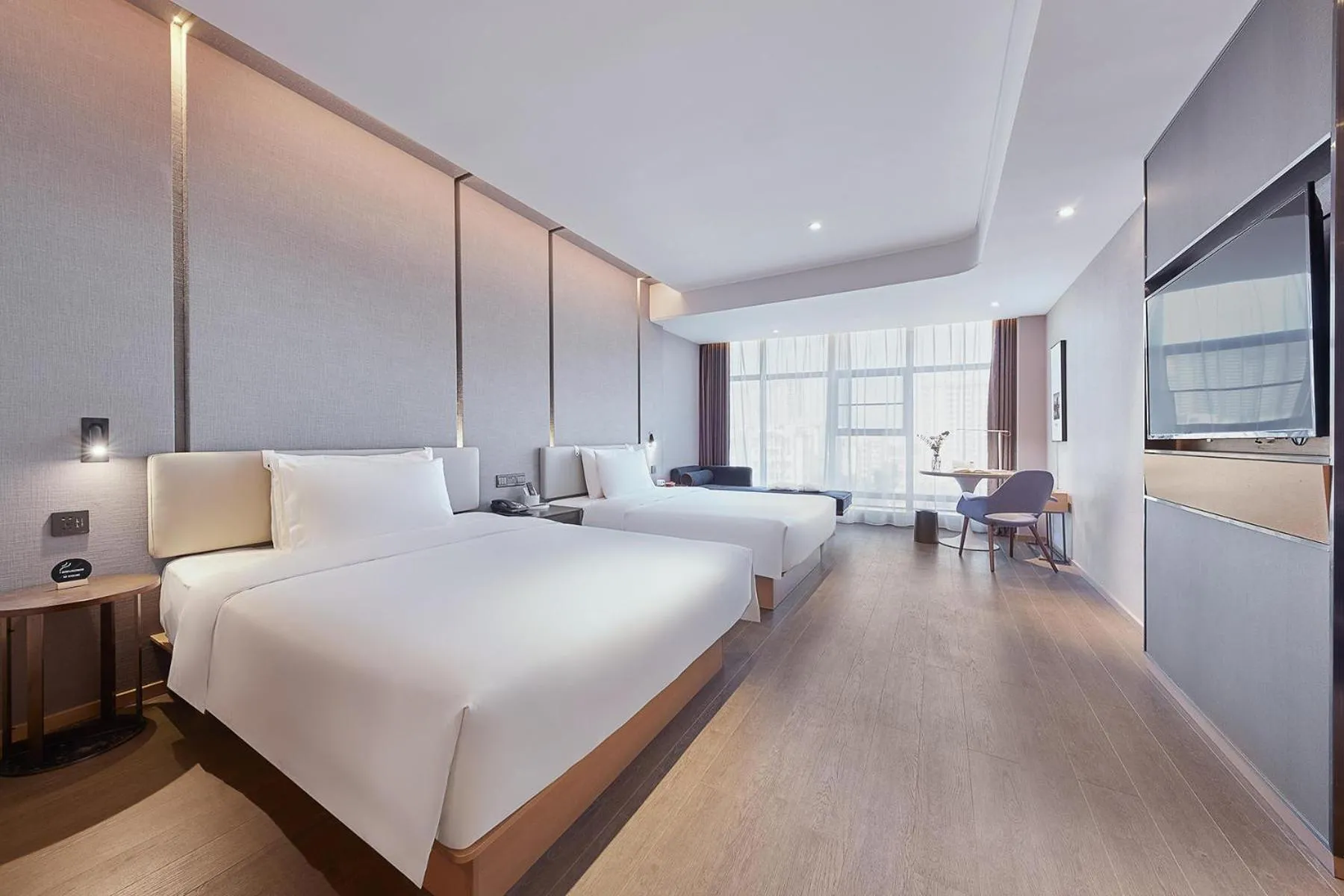 Living room, Bed in Atour Hotel Guangzhou Panyu City Bridge