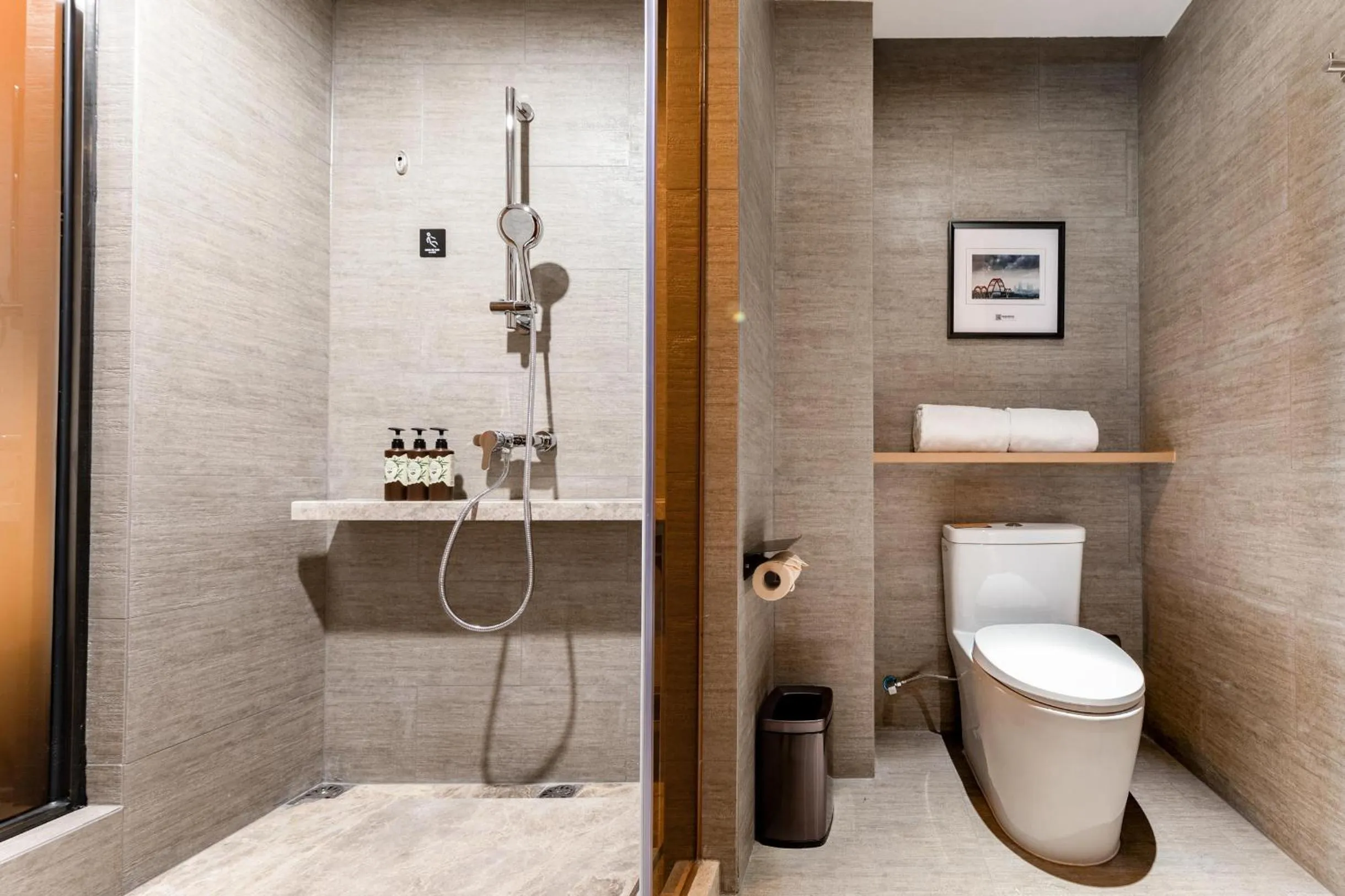 Toilet in Atour Hotel Guangzhou Panyu City Bridge