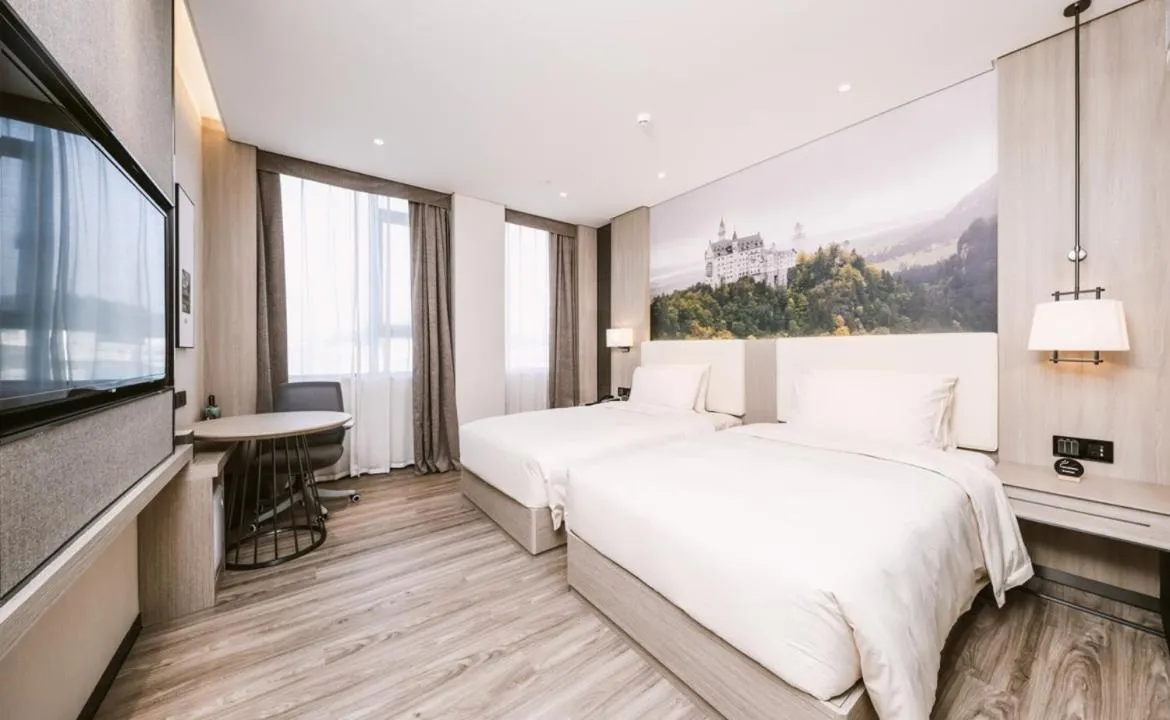Bed in Atour Hotel Shenzhen Guanlan