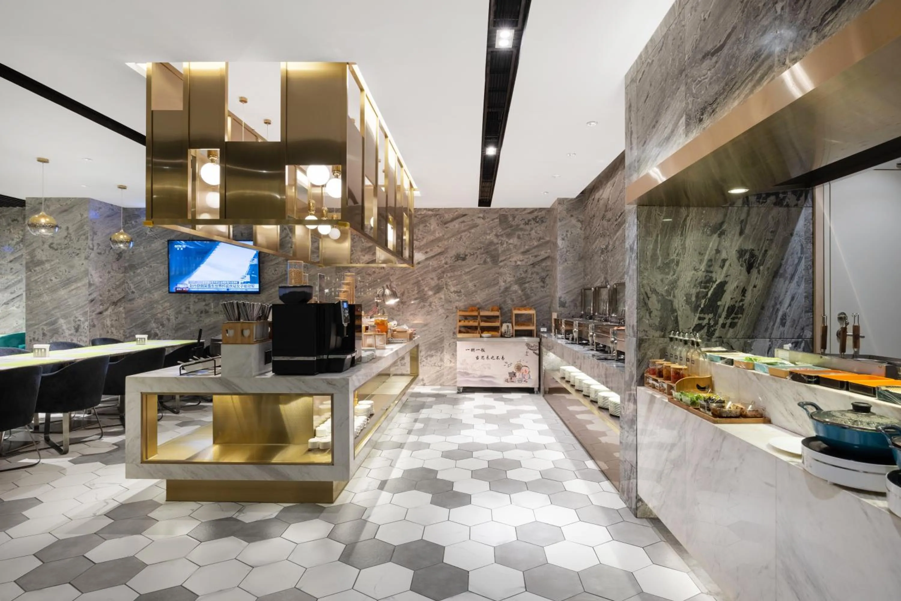 Restaurant/places to eat in Atour Hotel Huizhou Huiyang High-speed Railway Station